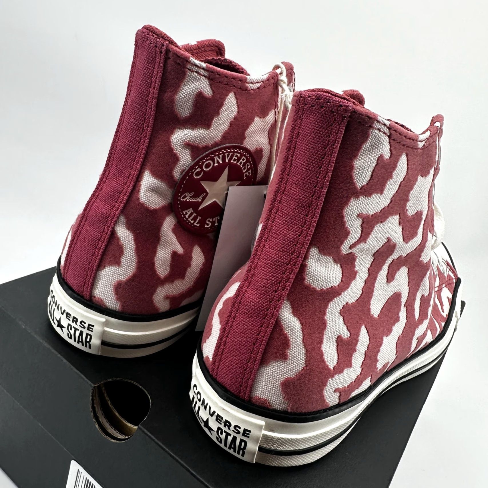 Converse VINTAGE Converse Chuck Taylor All Star High Top Shoes Mens 8 Red Camo - CTAS Hi - Canvas Sneakers Size US M / EU 48-50 / 2 - 4 Thumbnail
