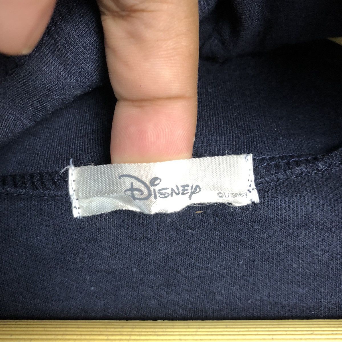 Disney Disney Mickey Mouse vintage sweatshirt Hoodie #A673 Size US L / EU 52-54 / 3 - 10 Thumbnail