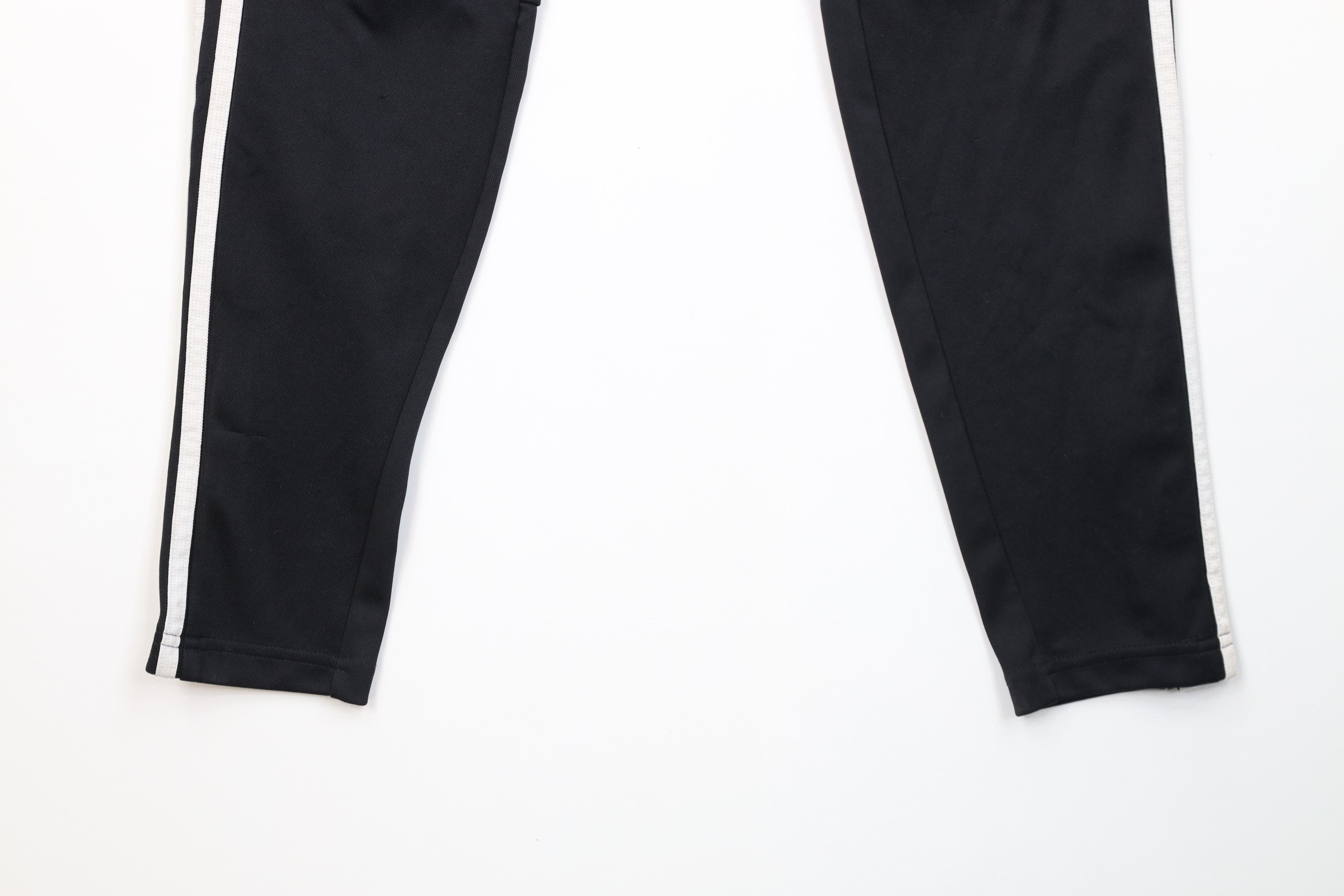 Adidas Vintage Y2K Adidas Striped Tapered Soccer Warm Up Pants Size US 32 / EU 48 - 4 Thumbnail