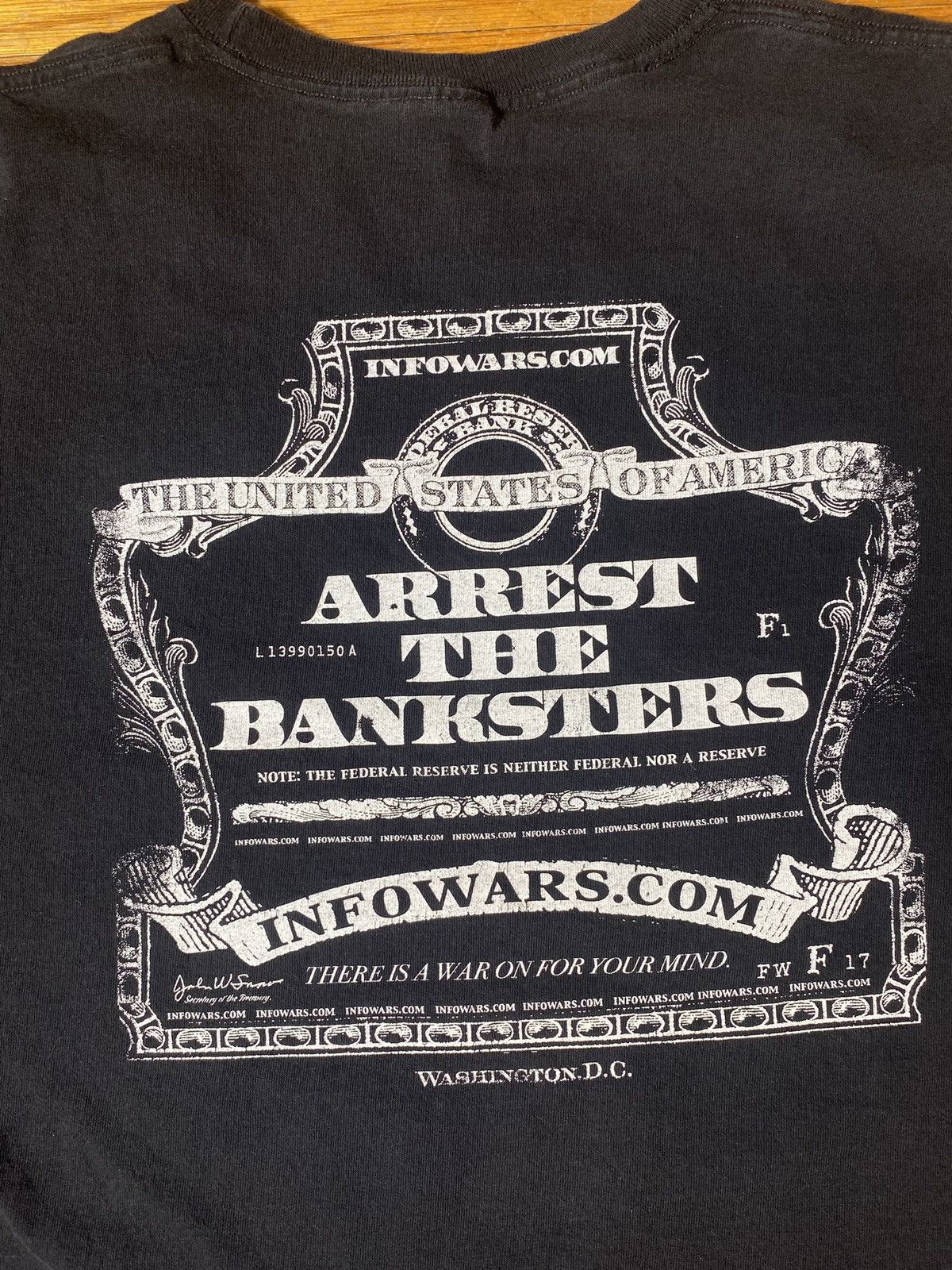 Jerzees × Vintage Vintage Infowars End The Fed Arrest The Banksters T-shirt Size US XL / EU 56 / 4 - 8 Thumbnail