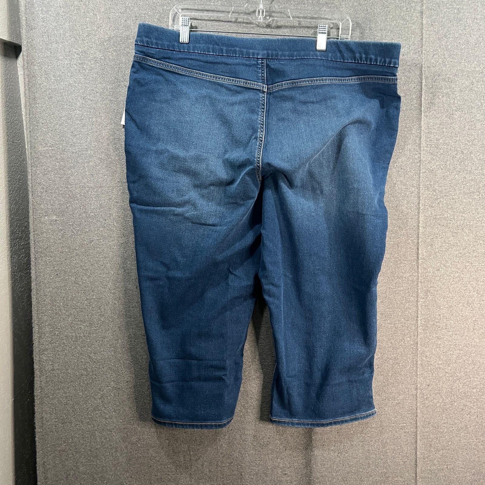 Other Joan Rivers Cotton Blend Stretch Denim Capri Pant w/ Snap Size 36" / US 14 / IT 50 - 2 Thumbnail