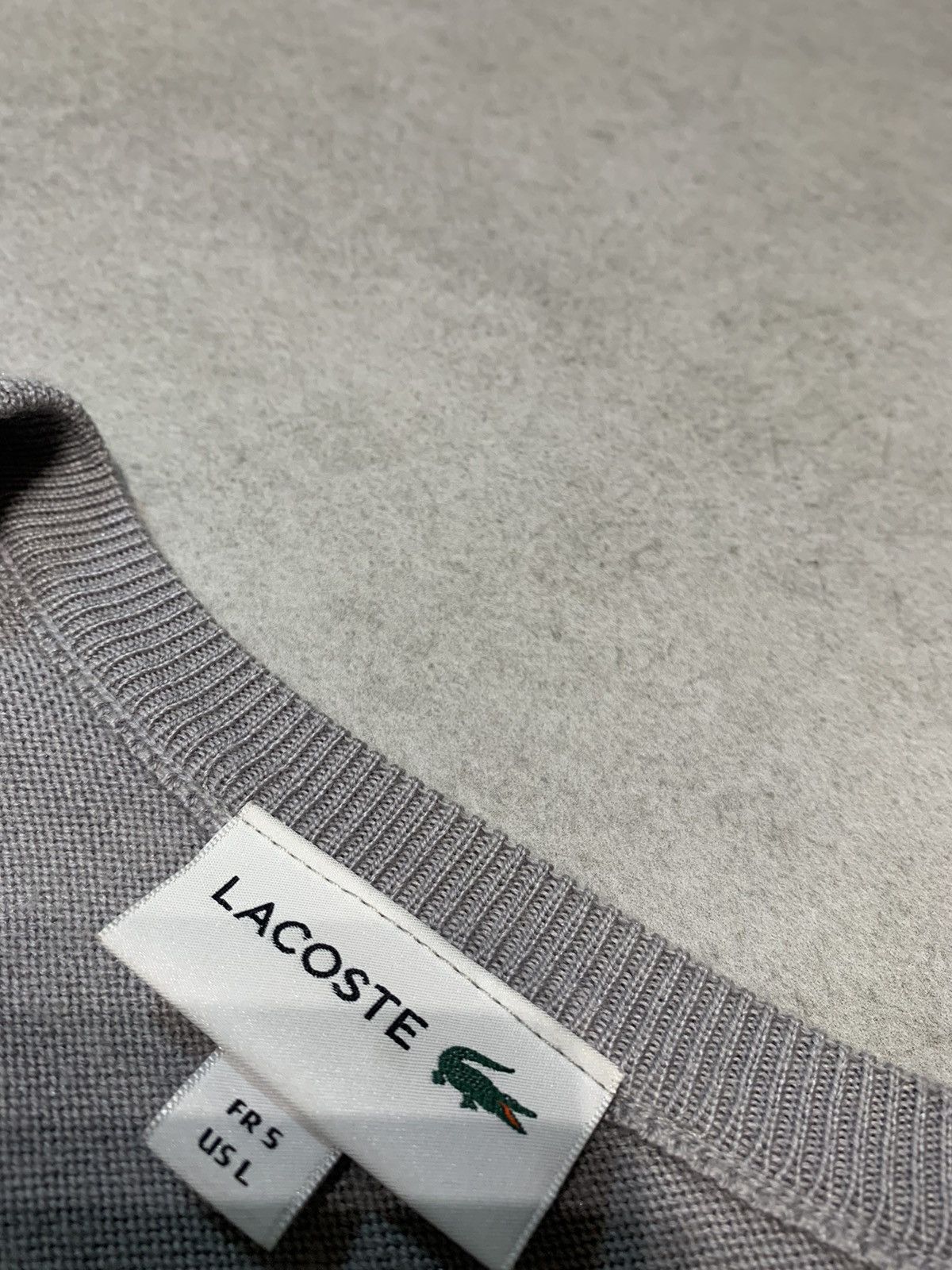 Lacoste × Vintage Plain Silver grey Y2K vintage Embroidered Lacoste Sweater Size US L / EU 52-54 / 3 - 5 Thumbnail