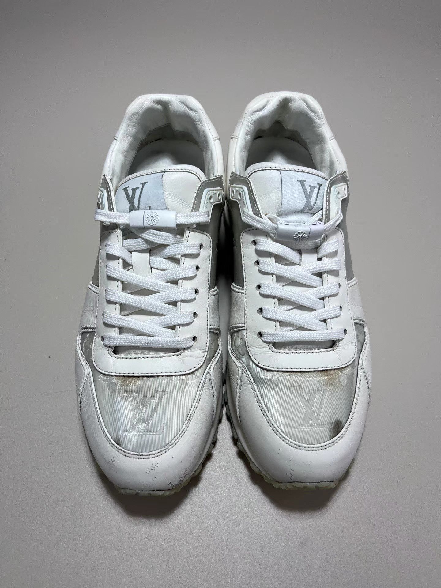 Louis Vuitton LOUIS VUITTON LV RUN AWAY White & Grey Laser Sneakers Size US 6 / EU 39 - 2 Thumbnail