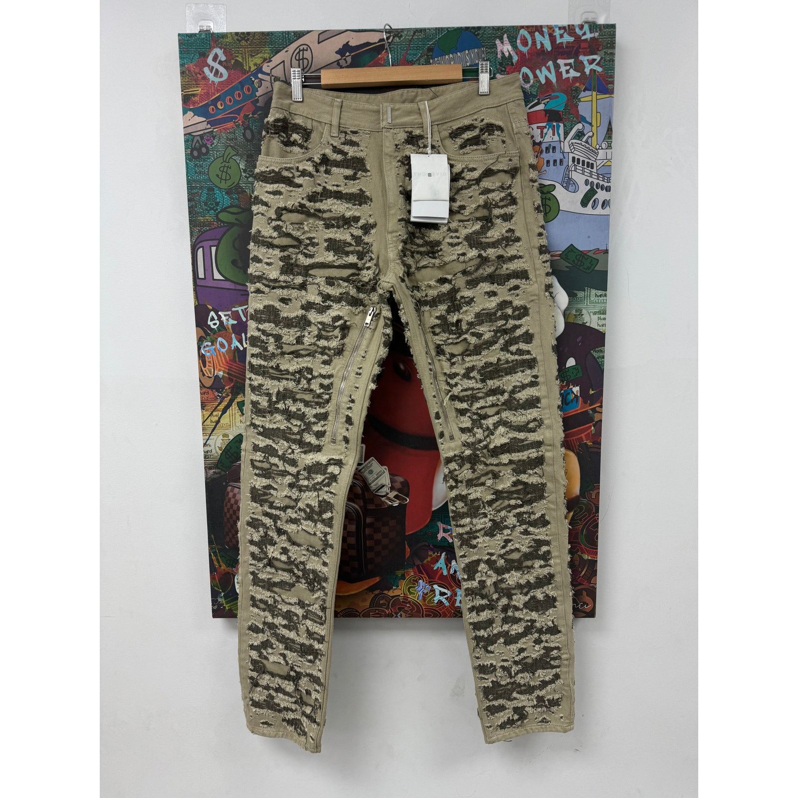 Givenchy Givenchy Distressed Ribbed Jeans New With Tags 32 Size US 32 / EU 48 - 2 Thumbnail