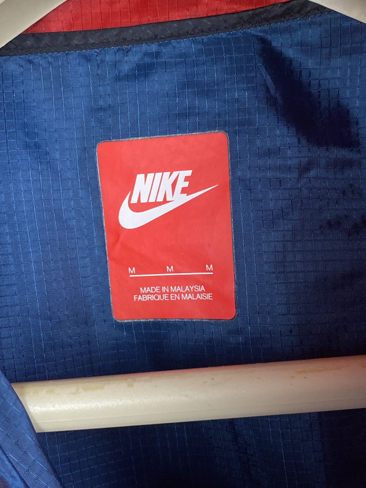 Nike NIKE TECH RUNNING Windrunner Y2K style size M Size US M / EU 48-50 / 2 - 4 Thumbnail
