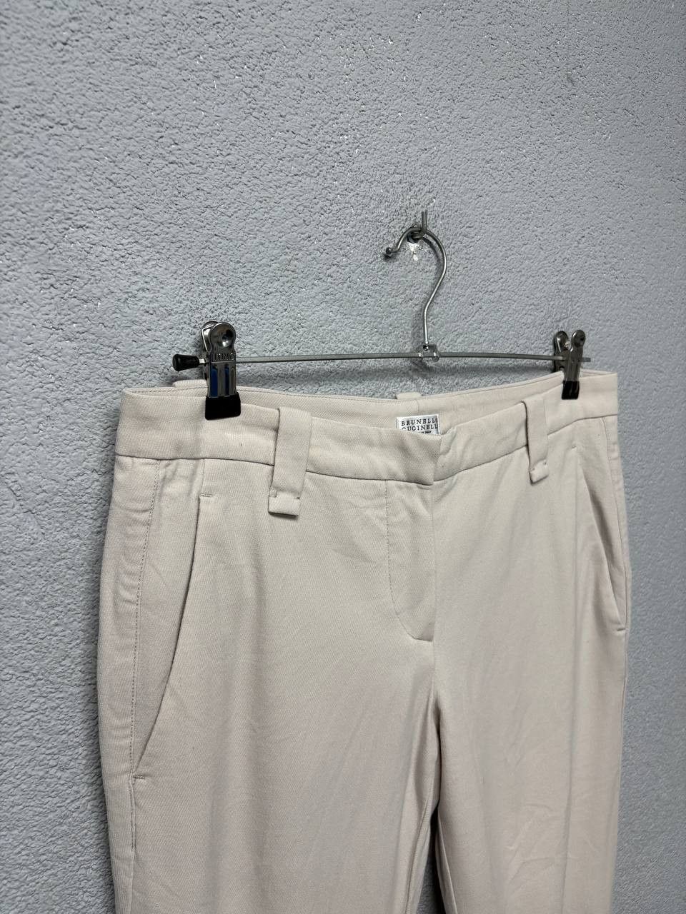Brunello Cucinelli Brunello Cucinelli womens wool pants biege size US 6 / M Size 28" / US 6 / IT 42 - 2 Thumbnail