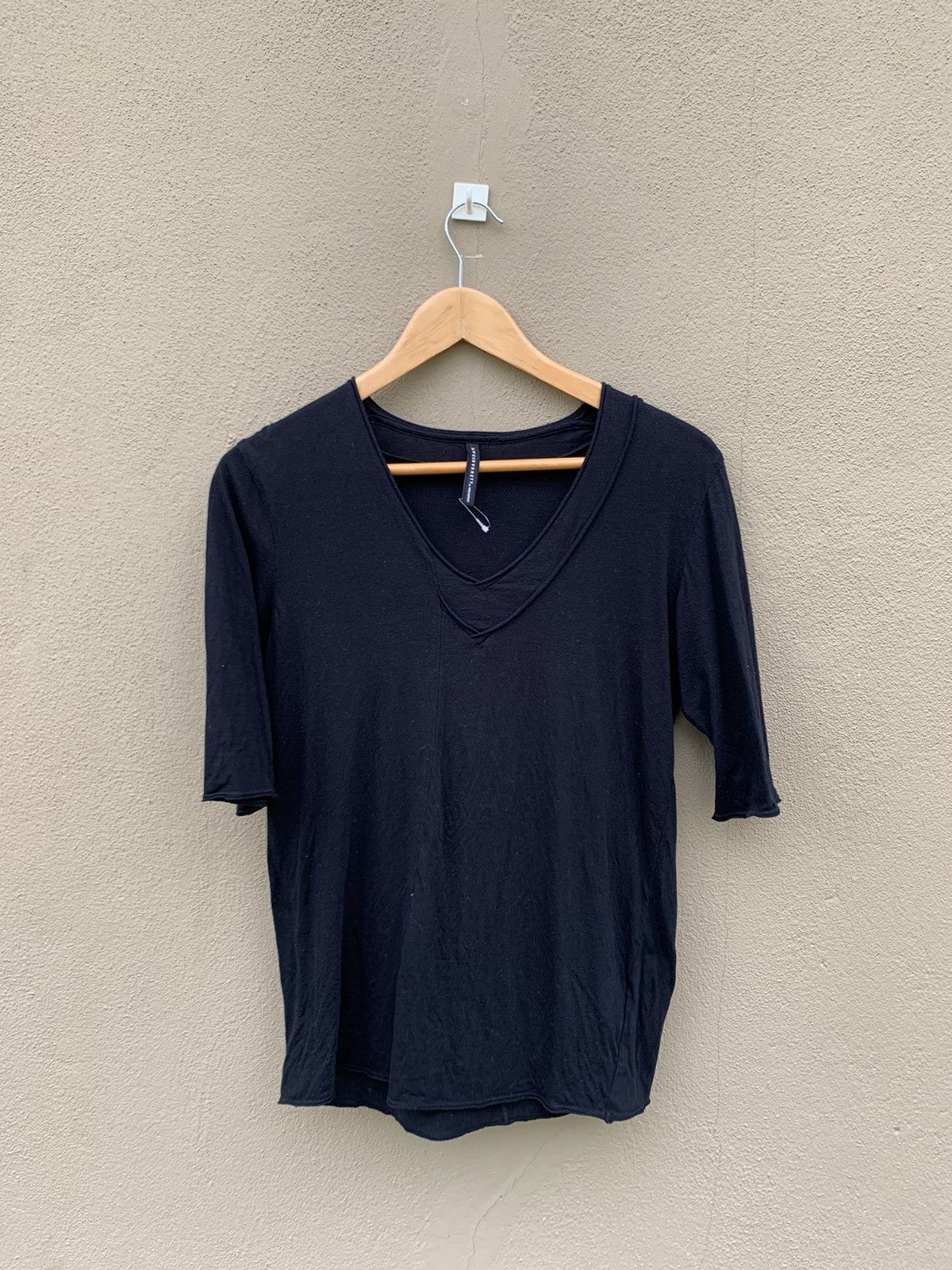 Black Barrett Black Barrett by Neil Barrett Strech soft Distress Tee Size US M / EU 48-50 / 2 - 1 Thumbnail
