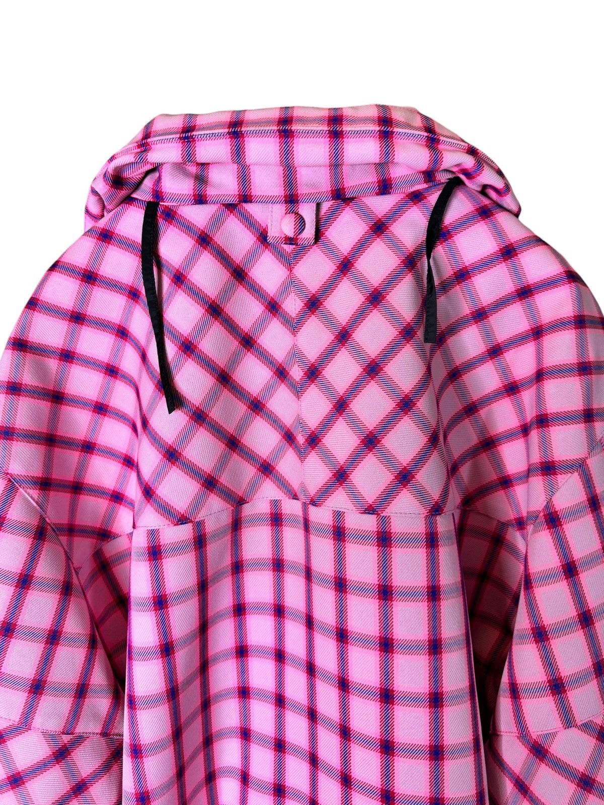 Versace Versace pink check jacket with hidden hood – size M Size US M / EU 48-50 / 2 - 6 Thumbnail