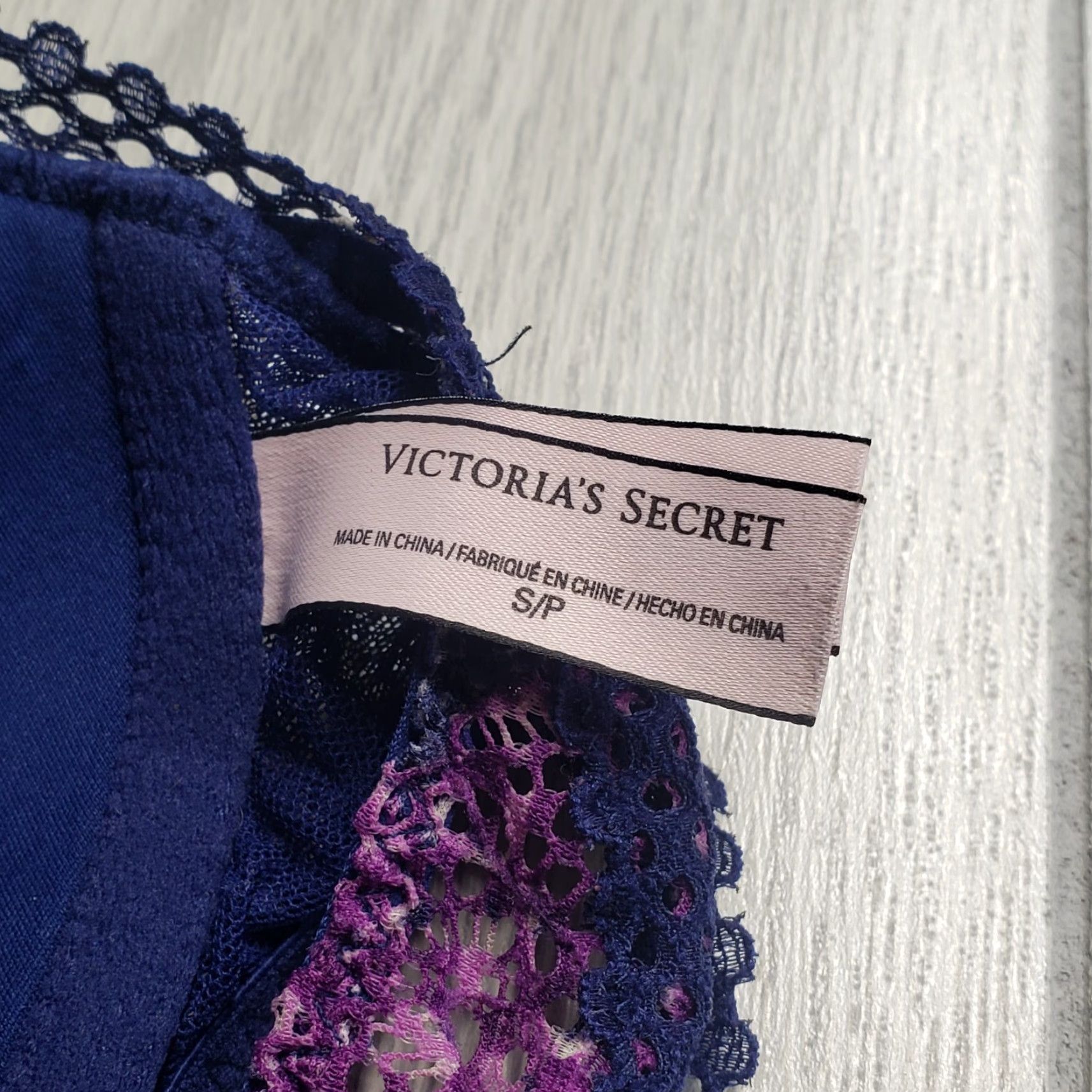 Victoria's Secret Victoria's Secret Bra Blue Purple Lace S Racer Back Adult Small Womens Bralette Lace Stretch Underwire Wireless 90s? Size ONE SIZE - 4 Thumbnail