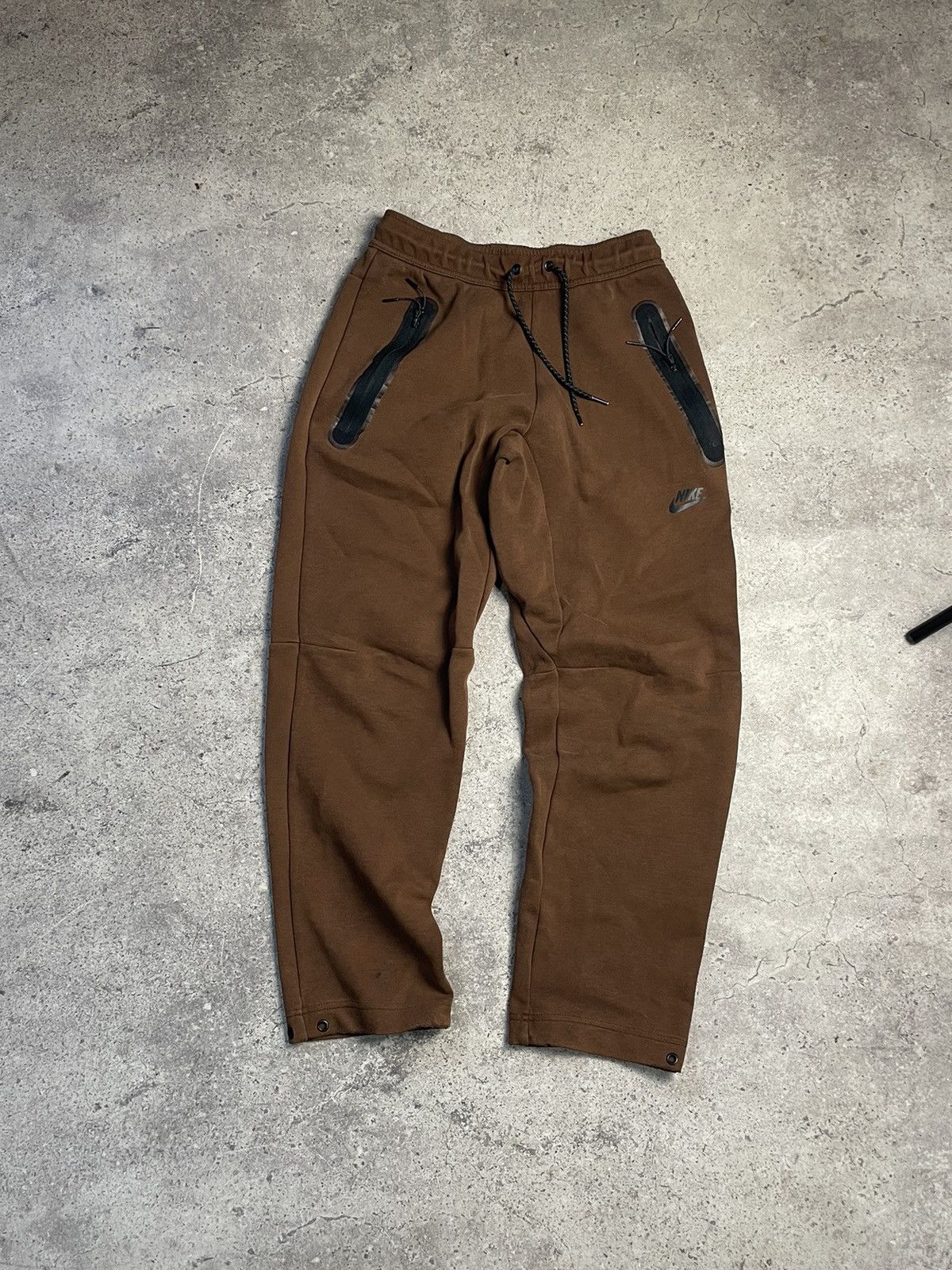 Nike Nike Tech Fleece Pants Size XS Size US 30 / EU 46 - 1 Thumbnail