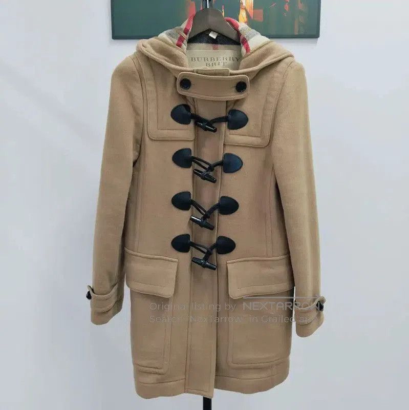 Burberry Burberry Women's Long Wool Coat in Light Brown. Size M / US 6-8 / IT 42-44 - 1 Thumbnail