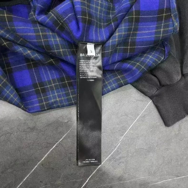 Balenciaga Balenciaga Batman Fake Two-Piece Plaid Patchwork Long Slee Size US S / EU 44-46 / 1 - 5 Thumbnail
