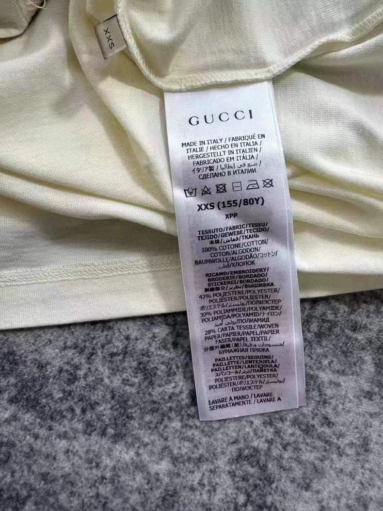 Gucci Gucci Cherry sequins, embroidery, short sleeves 2503-Nextar Size US XXS / EU 40 - 6 Thumbnail