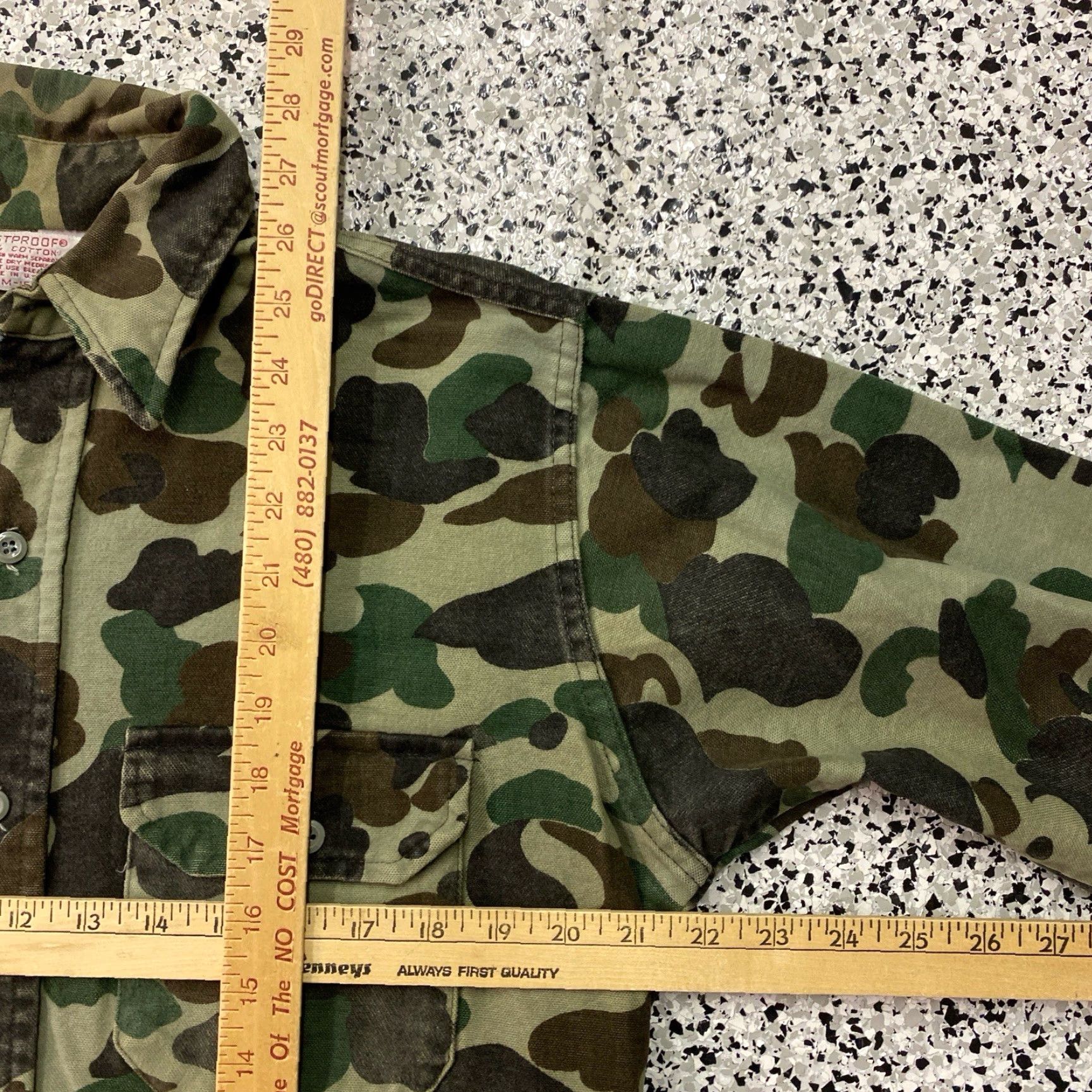 Vintage VINTAGE Frostproof Duck Frog Camo Chamois Flannel Button Up Shirt Mens S-M Size US M / EU 48-50 / 2 - 3 Thumbnail