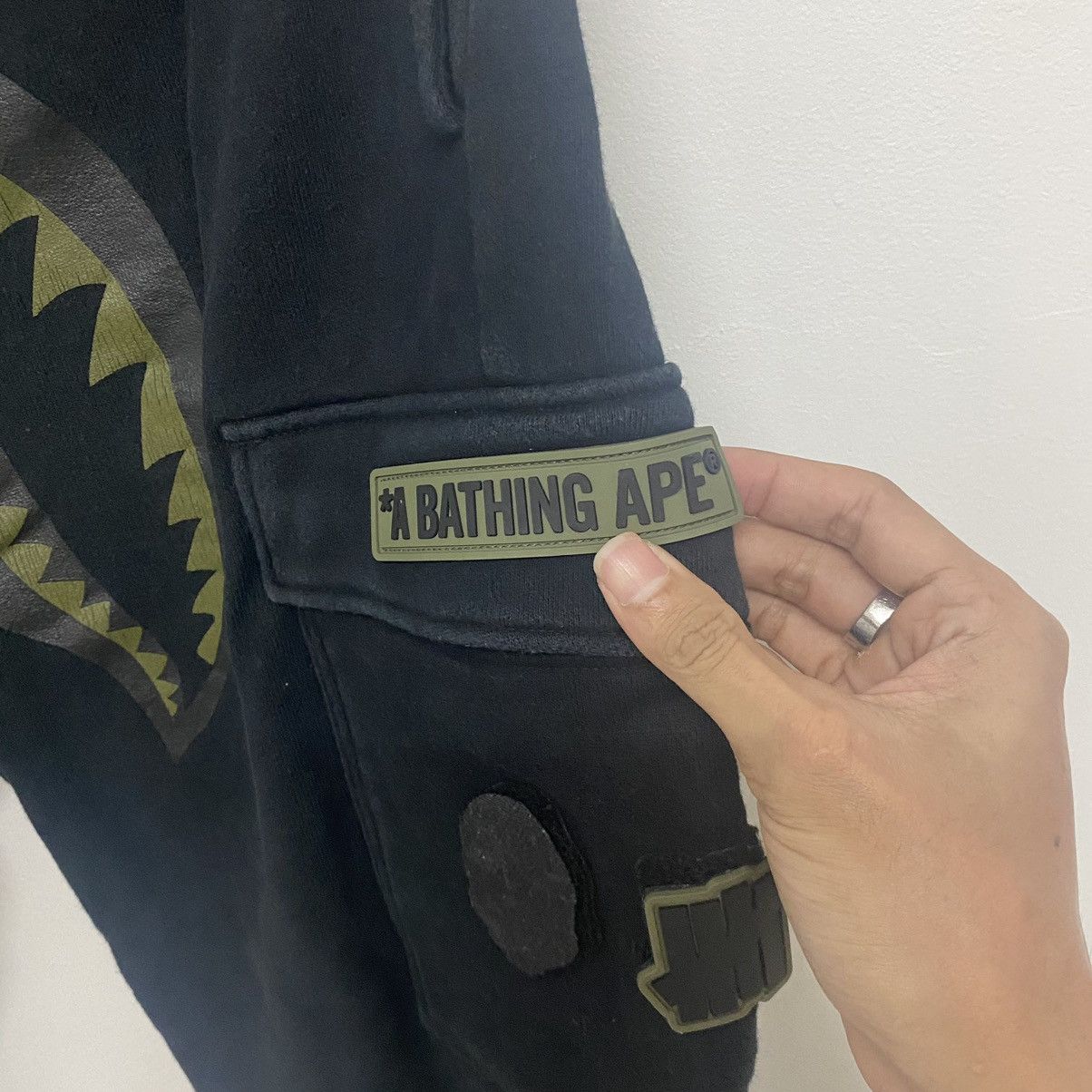 Bape × Undefeated Bape x Undefeated Shark Sweat Pants Size US 32 / EU 48 - 10 Thumbnail