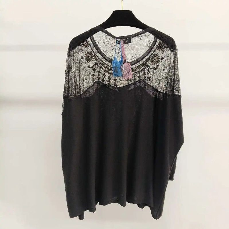 Valentino Valentino Black Women’s Sweater with Lace Detail 0089 Size XS / US 0-2 / IT 36-38 - 1 Thumbnail