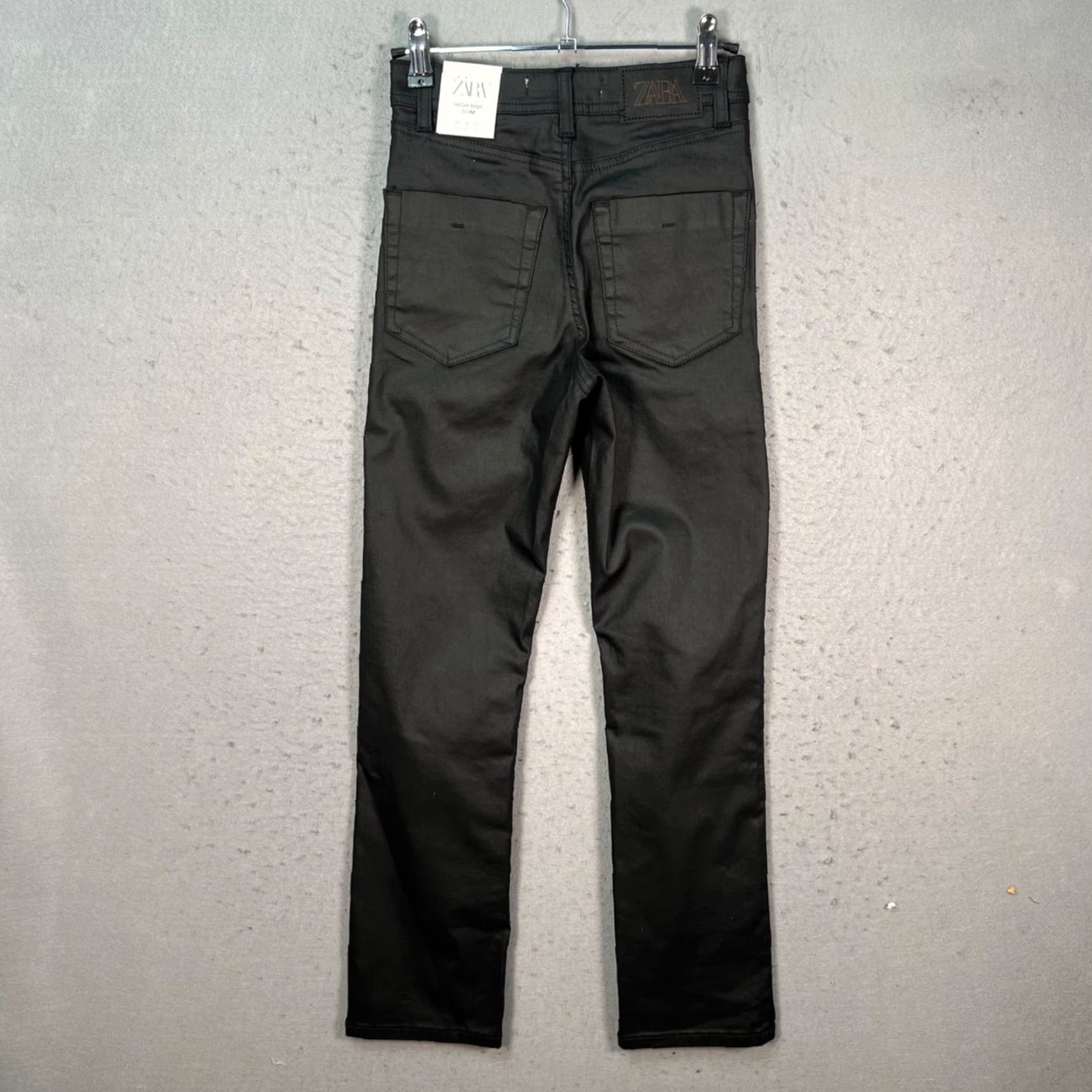 Zara Zara Jeans Slim Black Faux Coated High-Rise Denim 5-Pocket Adult Womens 0 Jeans Fall Winter Spring Summer Size 25" / US 0 / IT 36 - 2 Thumbnail