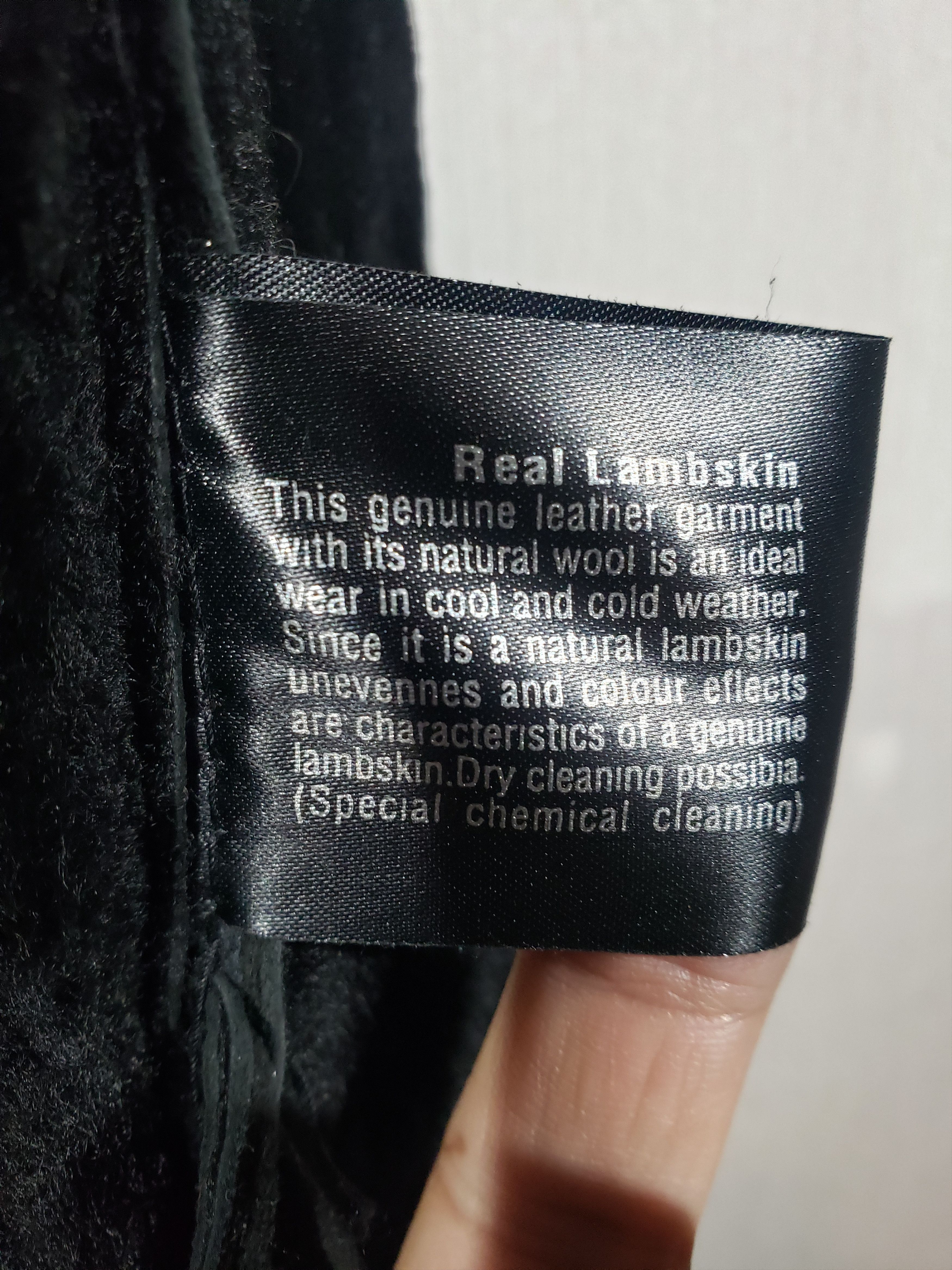 Other Stylish black sheepskin coat with mink fur inserts. Size L / US 10 / IT 46 - 10 Thumbnail