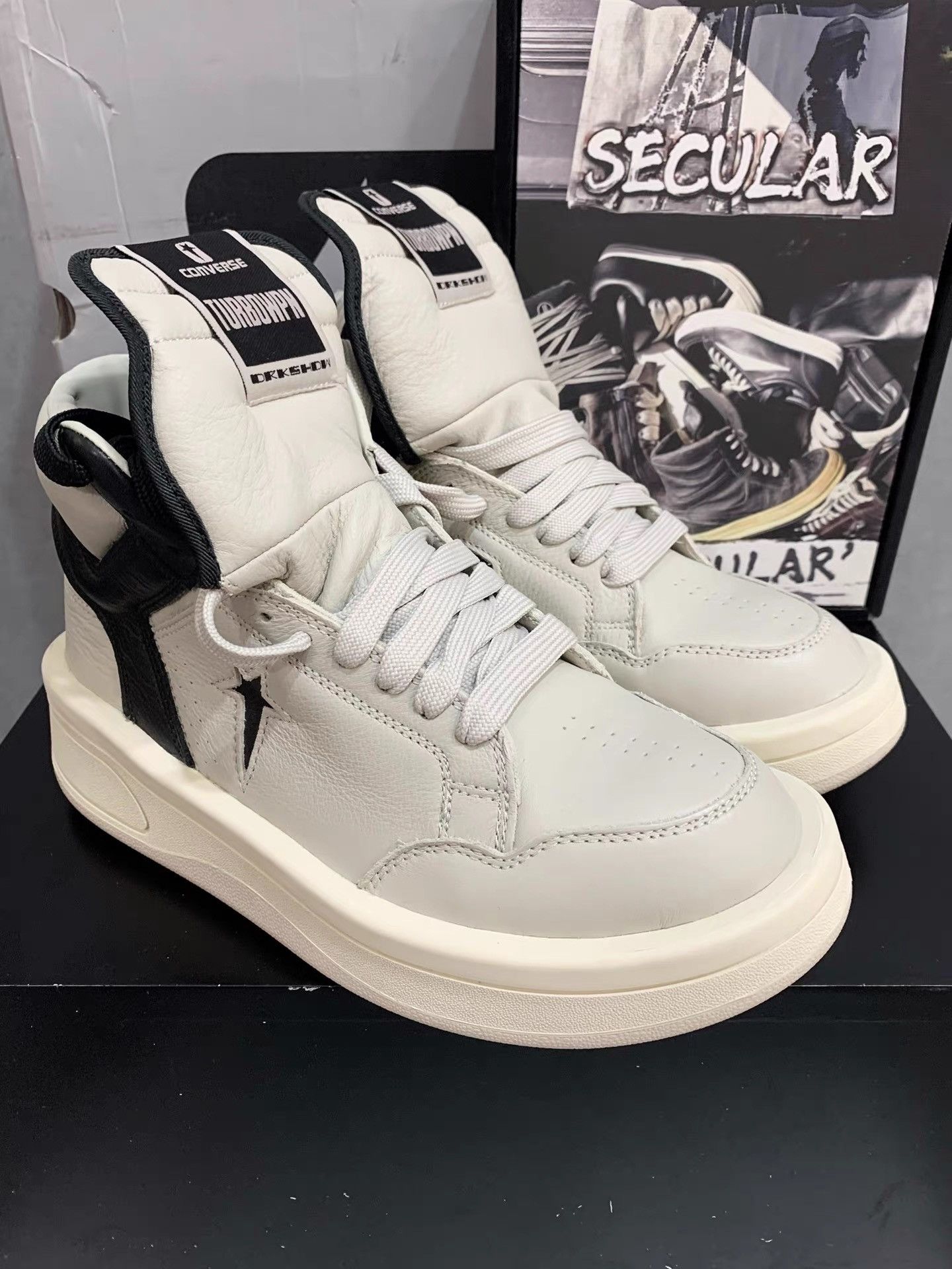 Rick Owens Rick Owens x Converse TURBOWPN Panda Reverse K34 Size US 5.5 / EU 38 - 3 Thumbnail