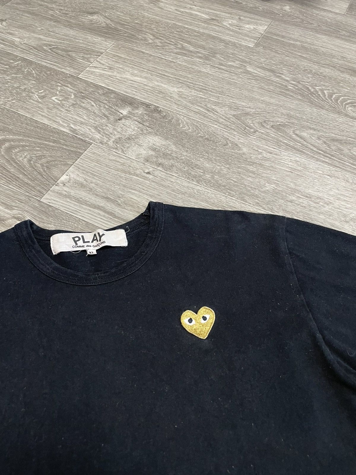 Comme des Garcons PLAY Vintage Comme Des Garcons Play Black T-Shirt Heart Logo Y2K Size US XL / EU 56 / 4 - 3 Thumbnail