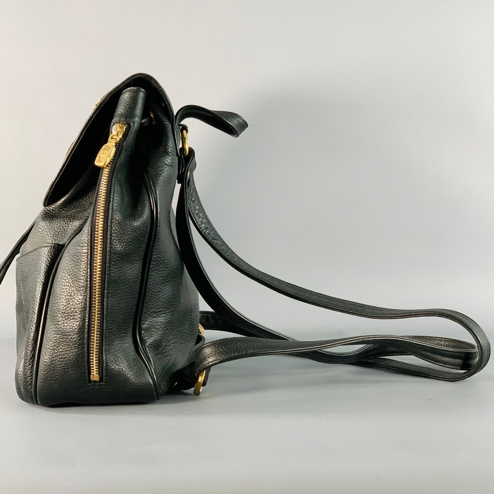 MCM MCM Vintage Small Black Gold Leather Drawstring Backpack Size ONE SIZE - 5 Thumbnail