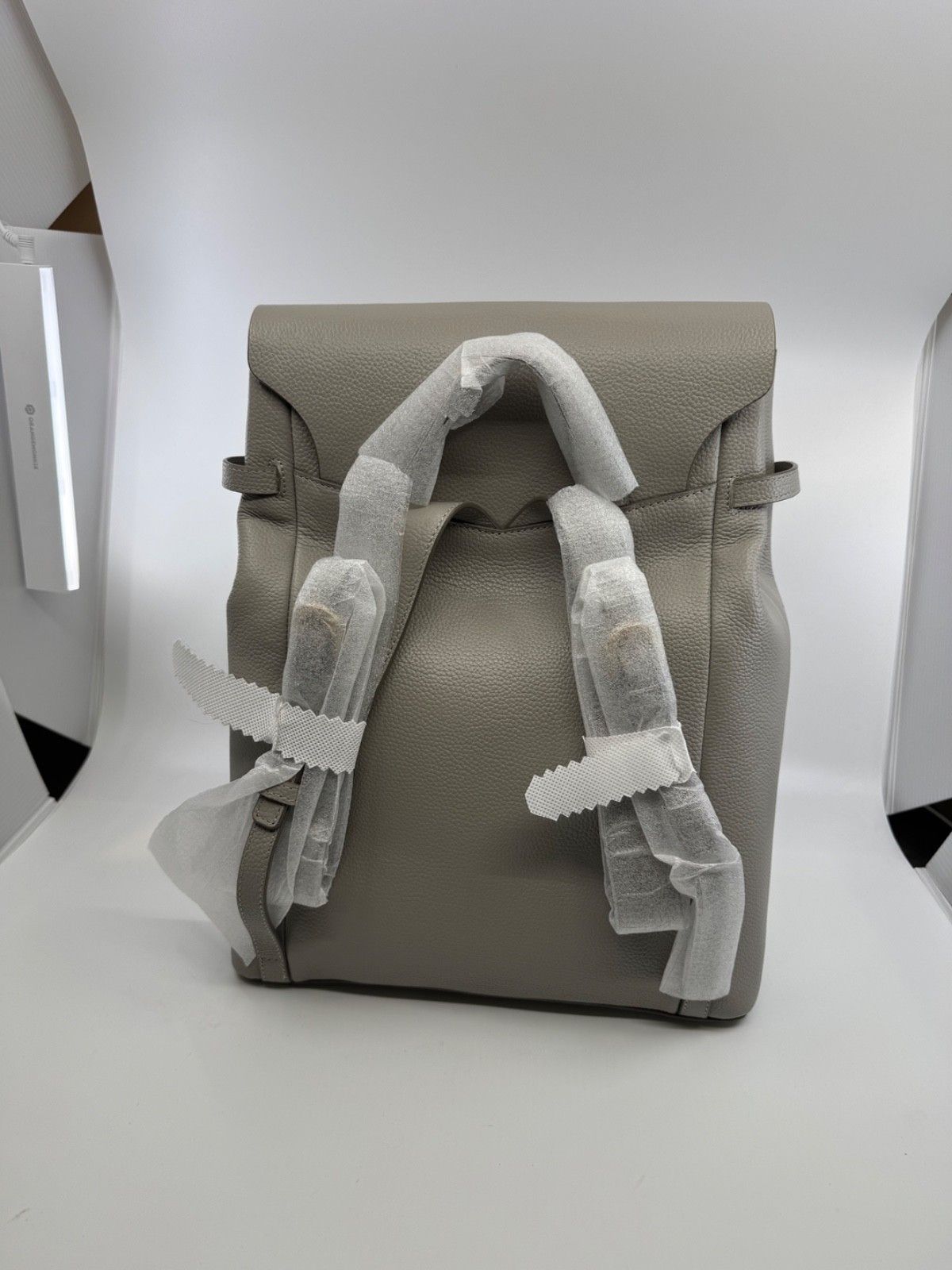 Nordstrom NWOT Nordstrom Grey Pebbled Genuine Leather Backpack Size ONE SIZE - 3 Thumbnail