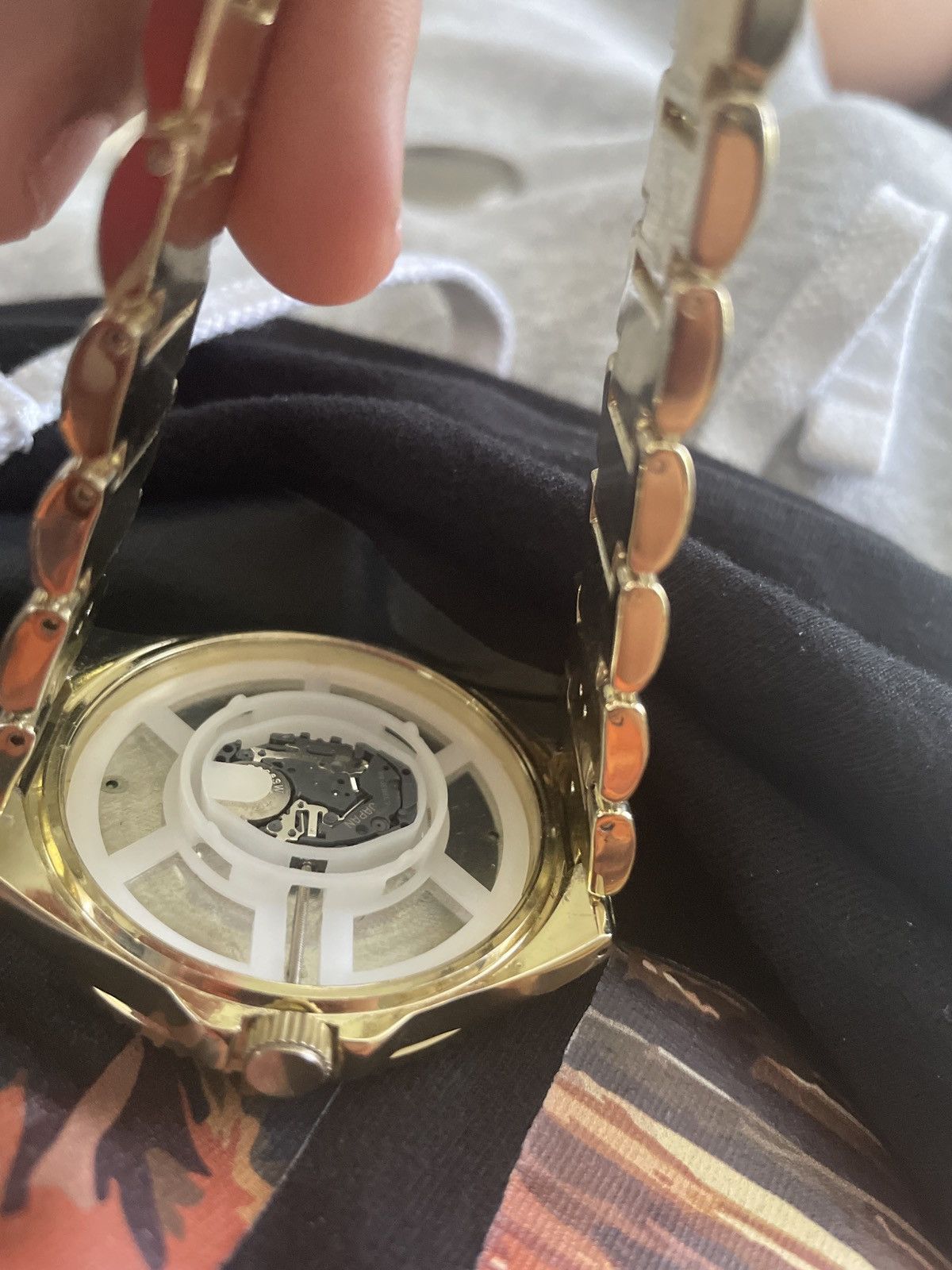 Geneva Geneva luxury watch Size 30 - 4 Thumbnail