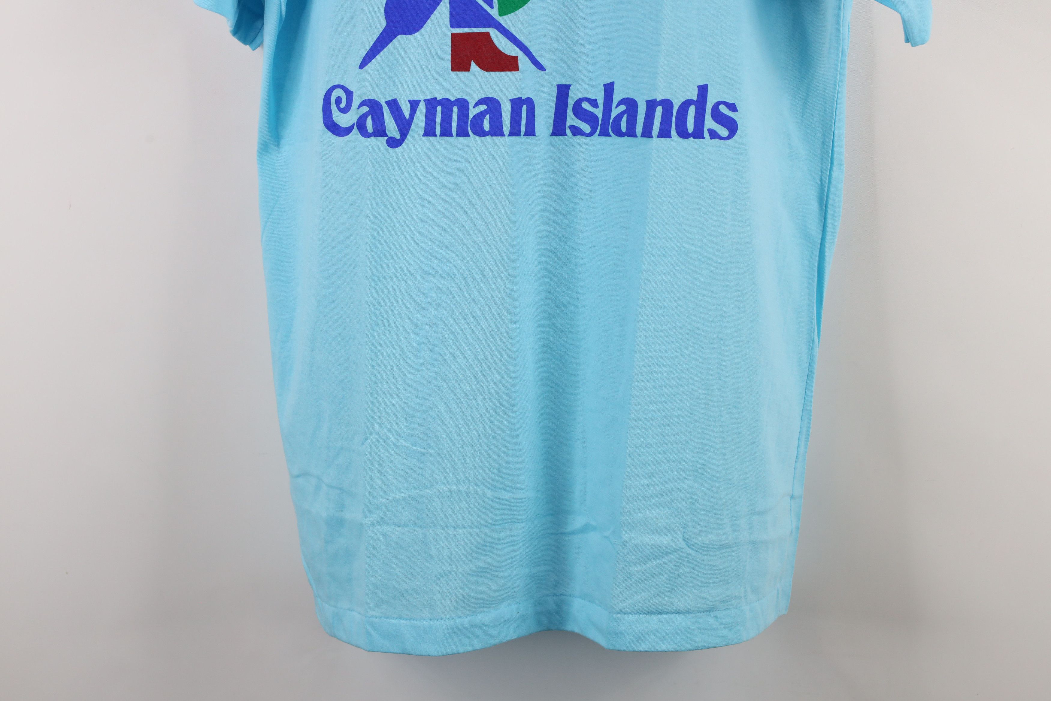Vintage Vintage 90s Streetwear Turtle Cayman Islands T-Shirt Size US XL / EU 56 / 4 - 3 Thumbnail