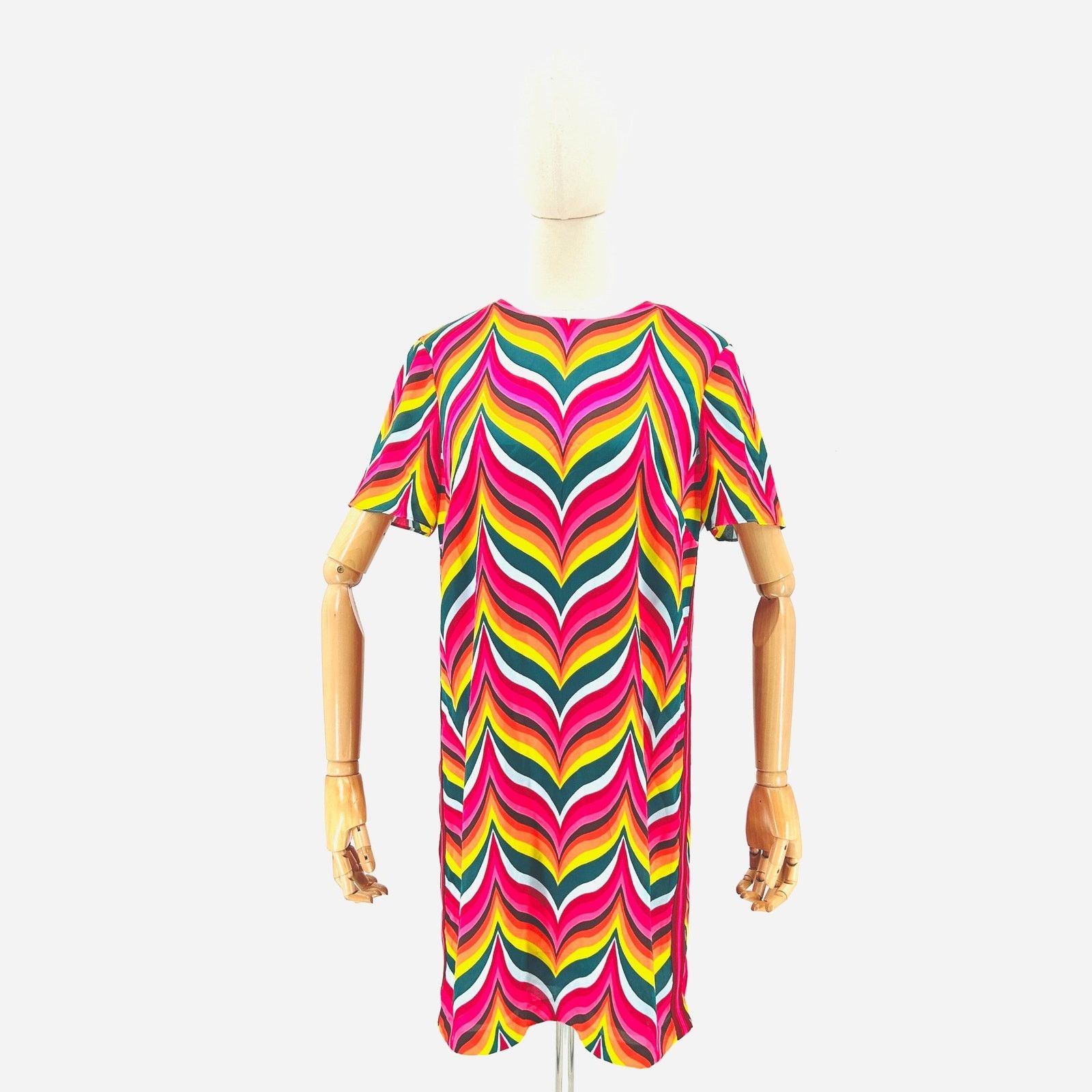 Trina Turk Trina Turk Pink Rainbow Multicolor Chevron Print Mini Dress Size S / US 4 / IT 40 - 1 Thumbnail