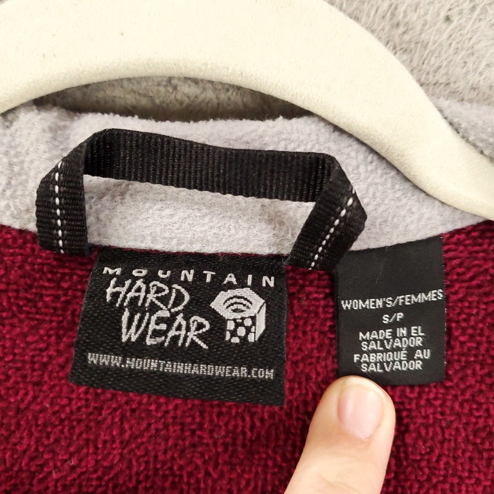 Mountain Hardwear Mountain Hardwear Jacket Womens Small Maroon Fleece Long Sleeve Zip Pocket Regular Size S / US 4 / IT 40 - 3 Thumbnail