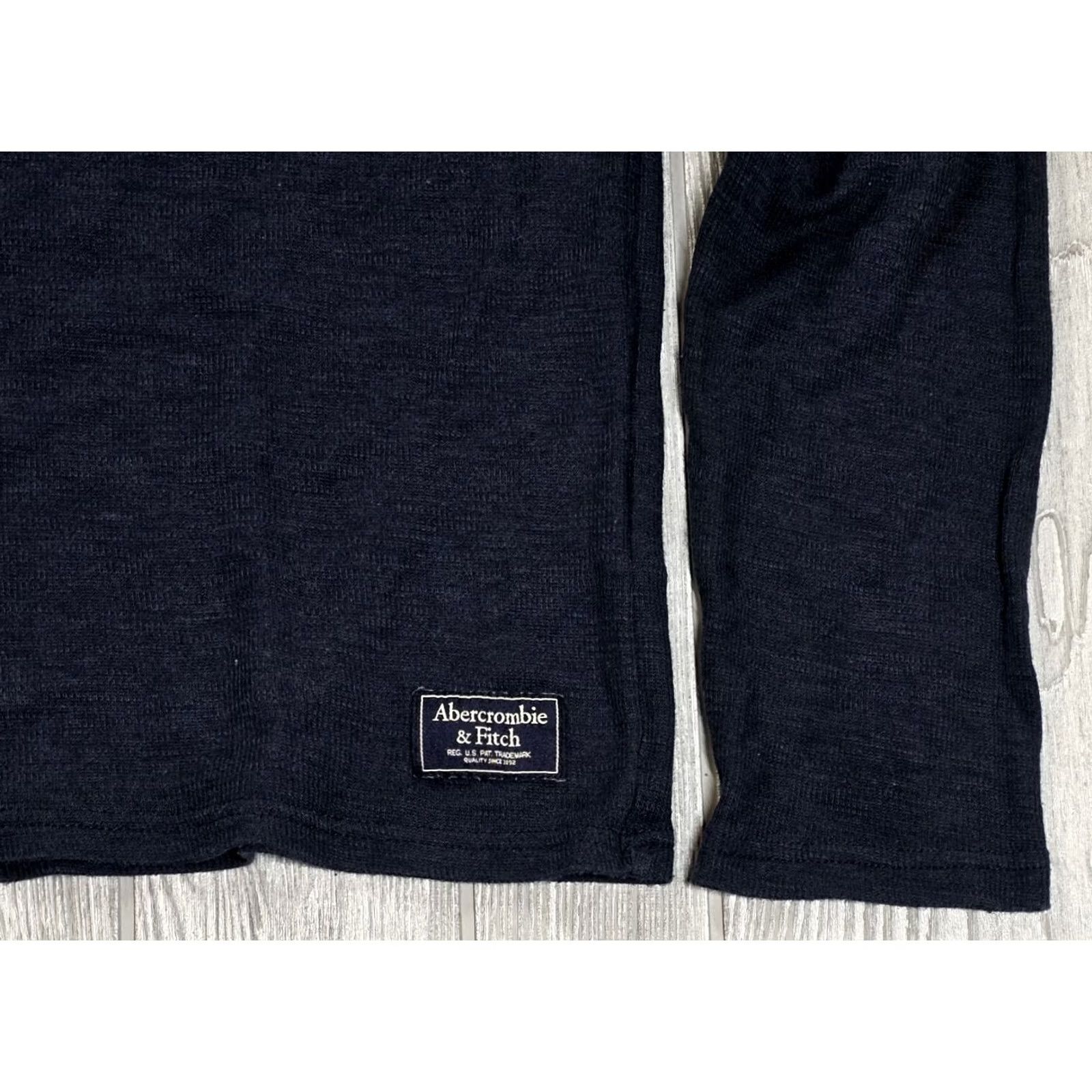 Abercrombie & Fitch Abercrombie & Fitch Men Henley L Waffle Knit Thermal Military Shirt Long Sleeve Navy Blue Size US L / EU 52-54 / 3 - 3 Thumbnail