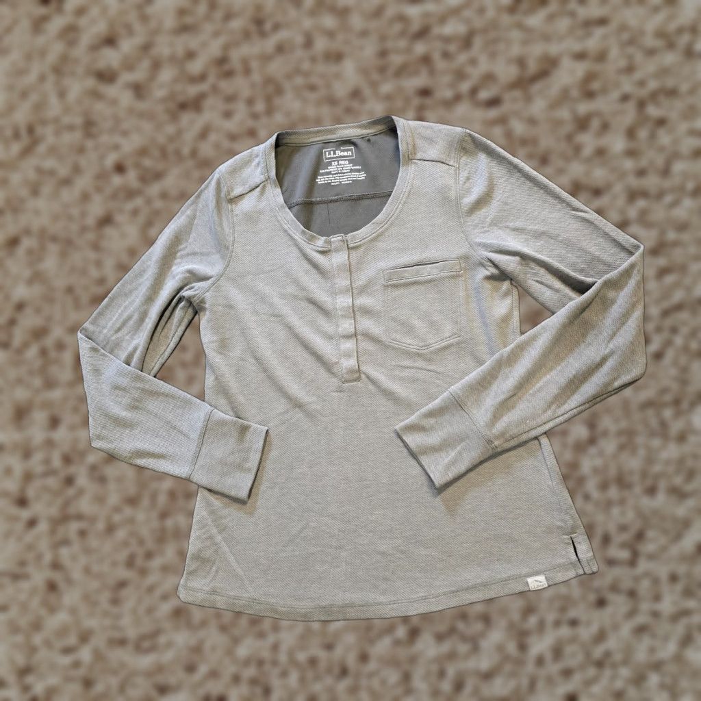 Vintage LL Bean Top Womens XS Gray Henley Long Sleeve Lightweight Base Layer Casual Shirt Mens/Womens? Size XS / US 0-2 / IT 36-38 - 1 Thumbnail