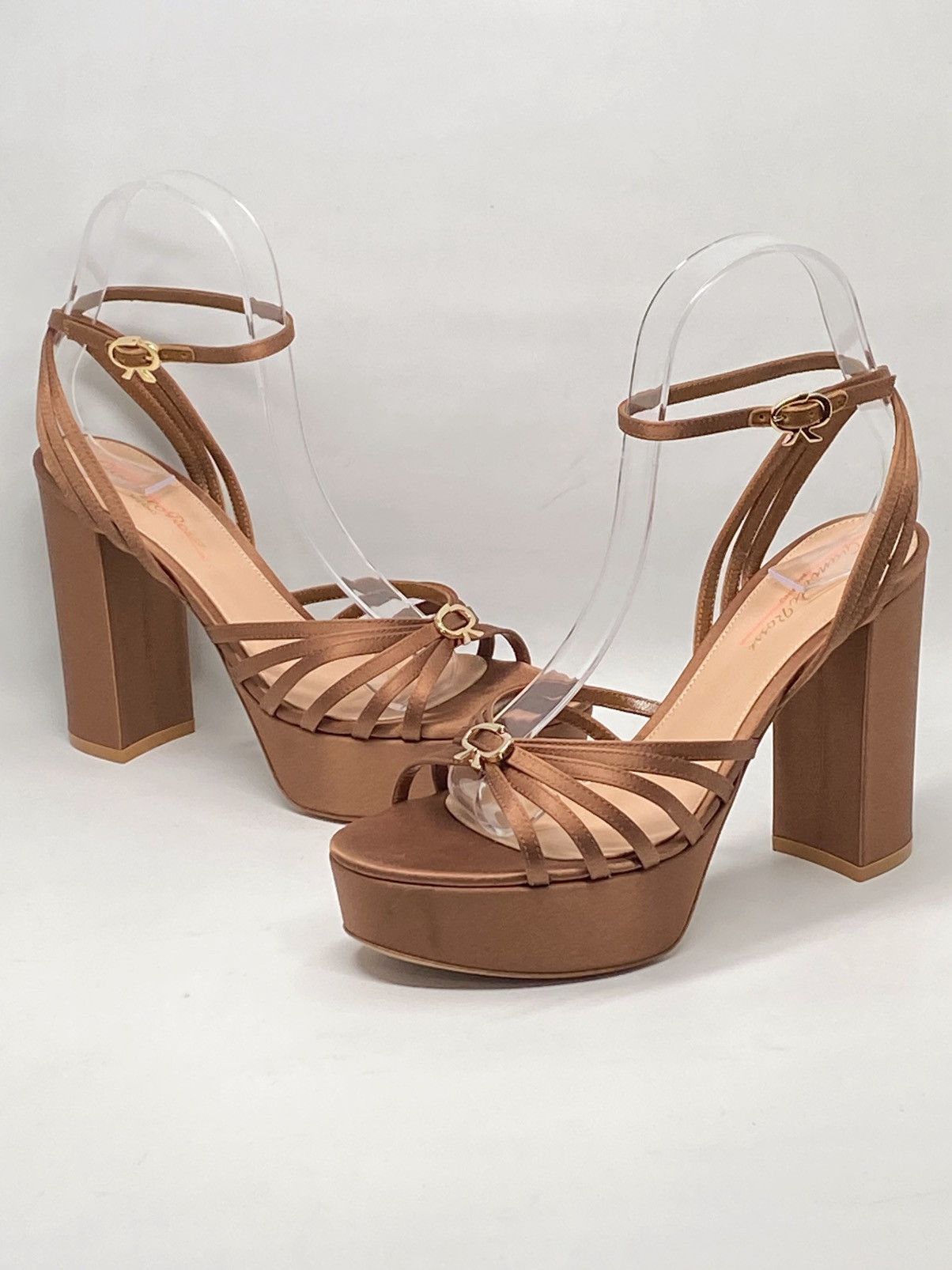 Gianvito Rossi GIANVITO ROSSI Crepe Ankle-Strap Platform Sandals size 36.5 Size US 6.5 / IT 36.5 - 8 Thumbnail