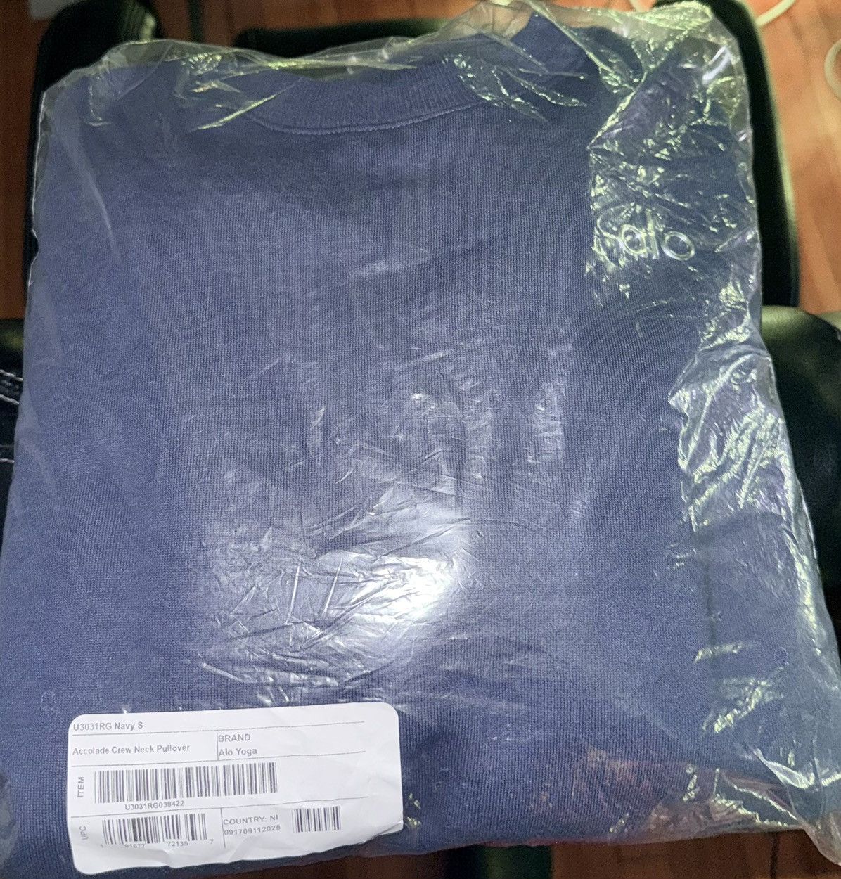Alo Alo Yoga Men's Navy and Blue Sweatshirt Size US S / EU 44-46 / 1 - 6 Thumbnail