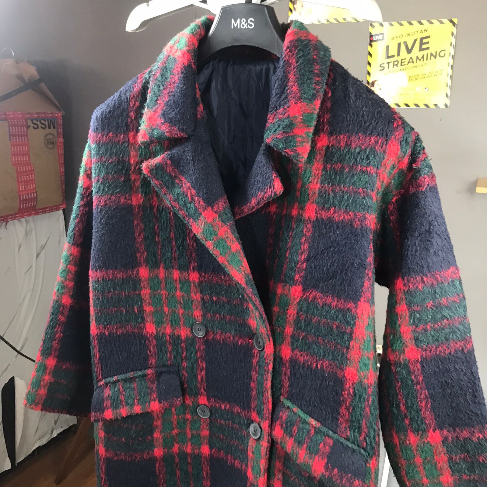 Vintage GOOD LOOKING WINTER COAT Size US XL / EU 56 / 4 - 6 Thumbnail
