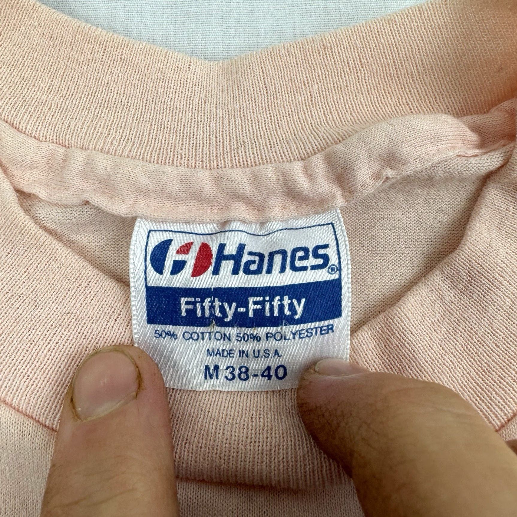 Hanes VINTAGE Hanes T-Shirt Men Adult Medium Pink 80s 90s USA Beverage Coffee Shop Shirt Size US M / EU 48-50 / 2 - 5 Thumbnail
