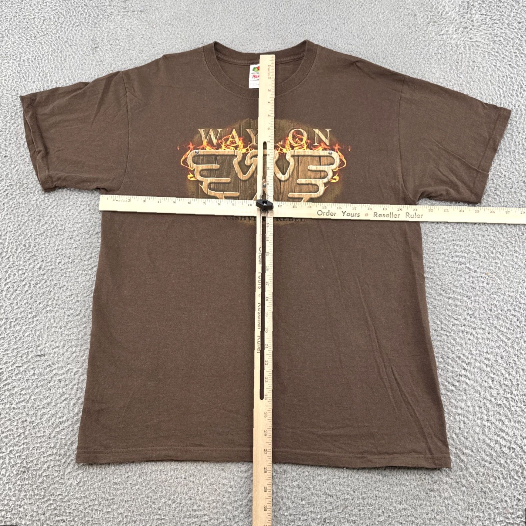 Fruit Of The Loom VINTAGE Waylon Jennings Nashville Rebel Shirt Mens L Cotton Brown 90s Band Music T-Shirt Size US L / EU 52-54 / 3 - 5 Thumbnail