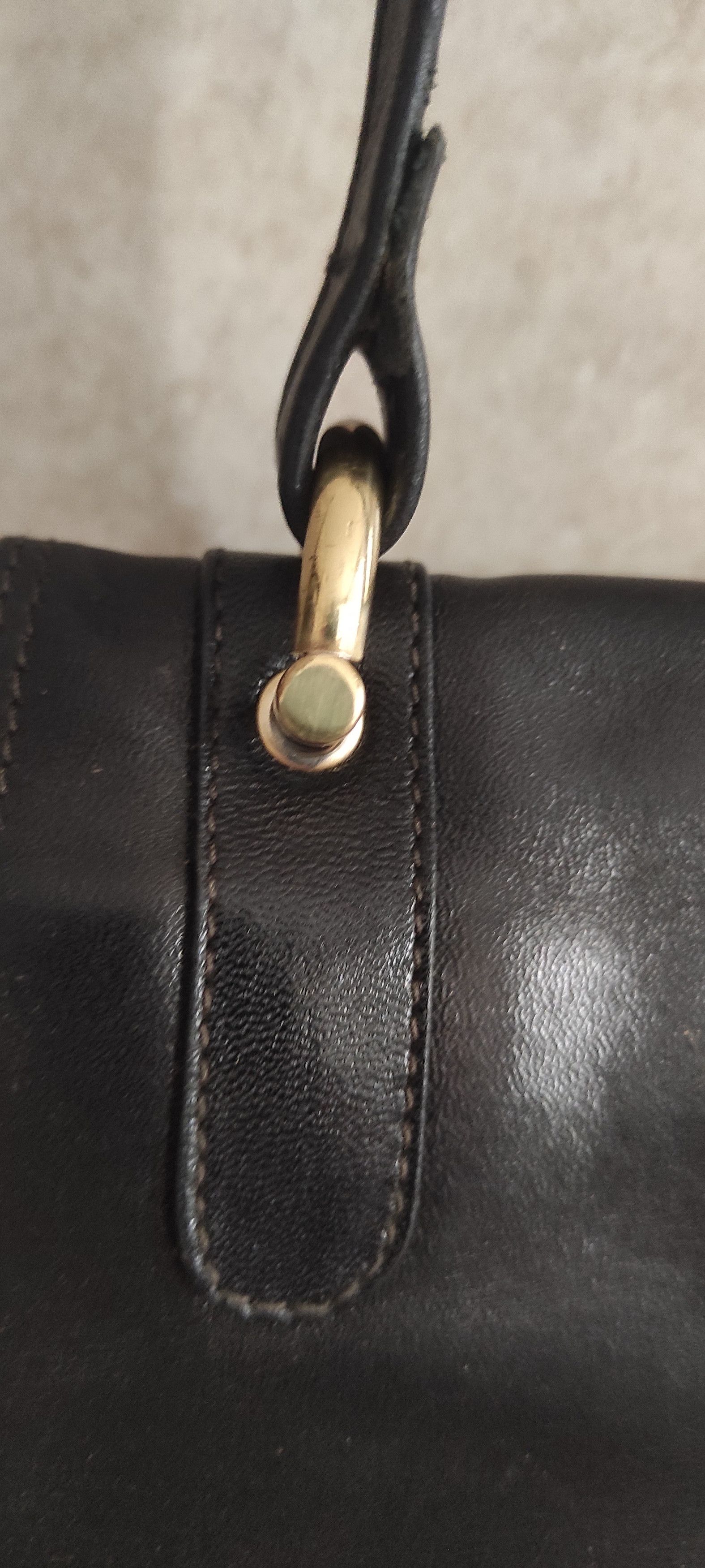Etienne Aigner × Leather Vintage Etienne Aigner Black Glossy Leather Shoulder Bag Size ONE SIZE - 18 Thumbnail