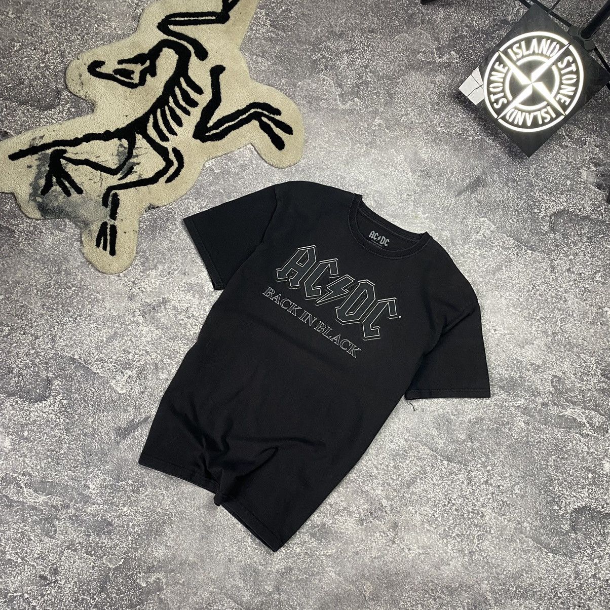 Band Tees Vintage AC/DC Back in black 2019 rock band tee Size US XL / EU 56 / 4 - 1 Thumbnail