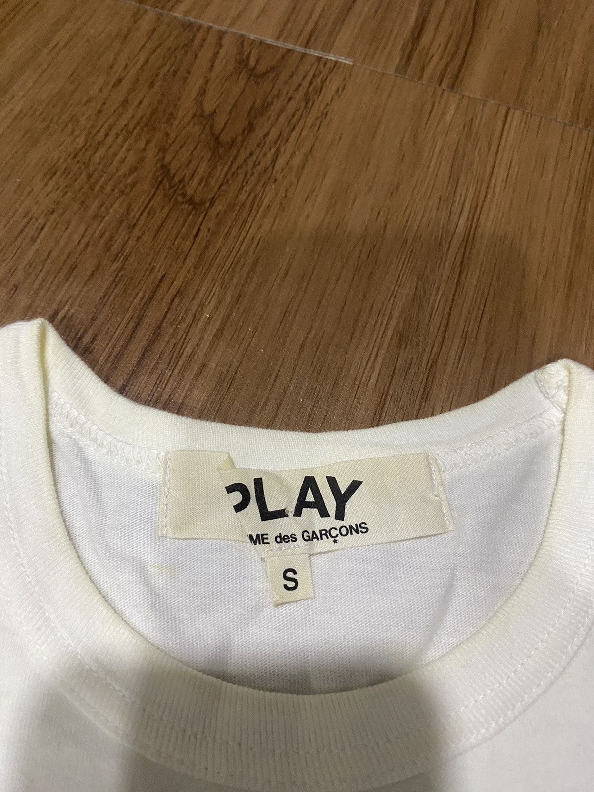 Comme des Garcons × Japanese Brand × Vintage Vintage PLAY Comme Des Garcon Spellout Tee AD2002 Size S / US 4 / IT 40 - 2 Thumbnail