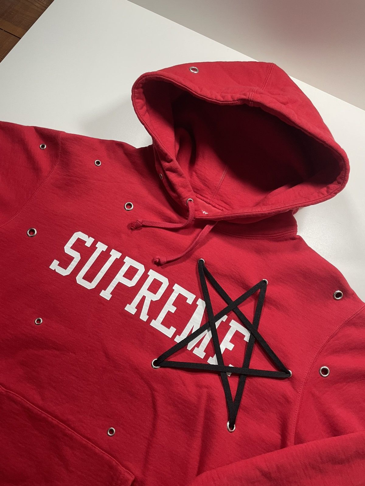 Supreme outlets eyelet hooded sweatshirt