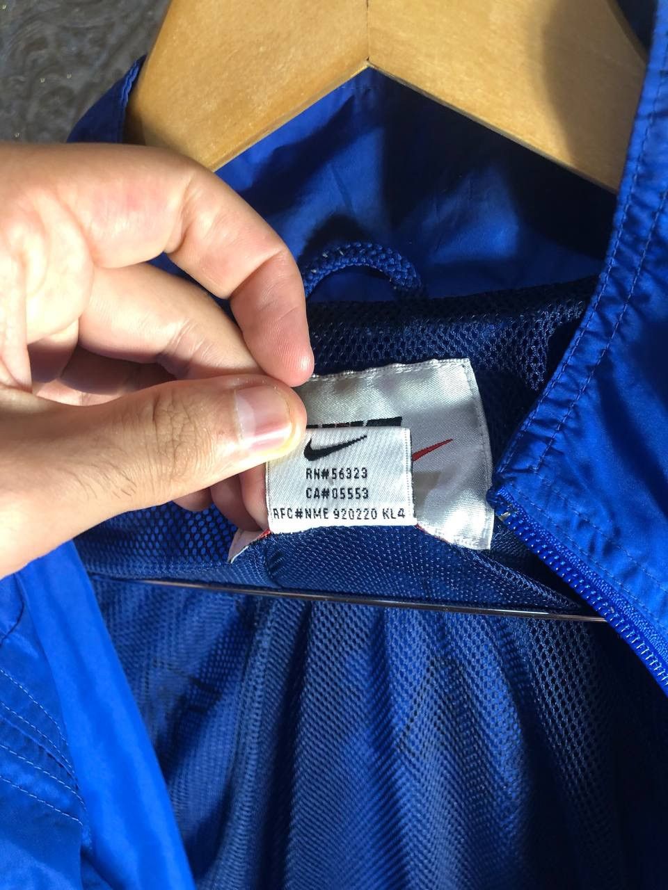 Nike VINTAGE NIKE ITALY SOCCER JERSEY JACKET RETRO BLOKE Y2K 90s Size US S / EU 44-46 / 1 - 10 Thumbnail