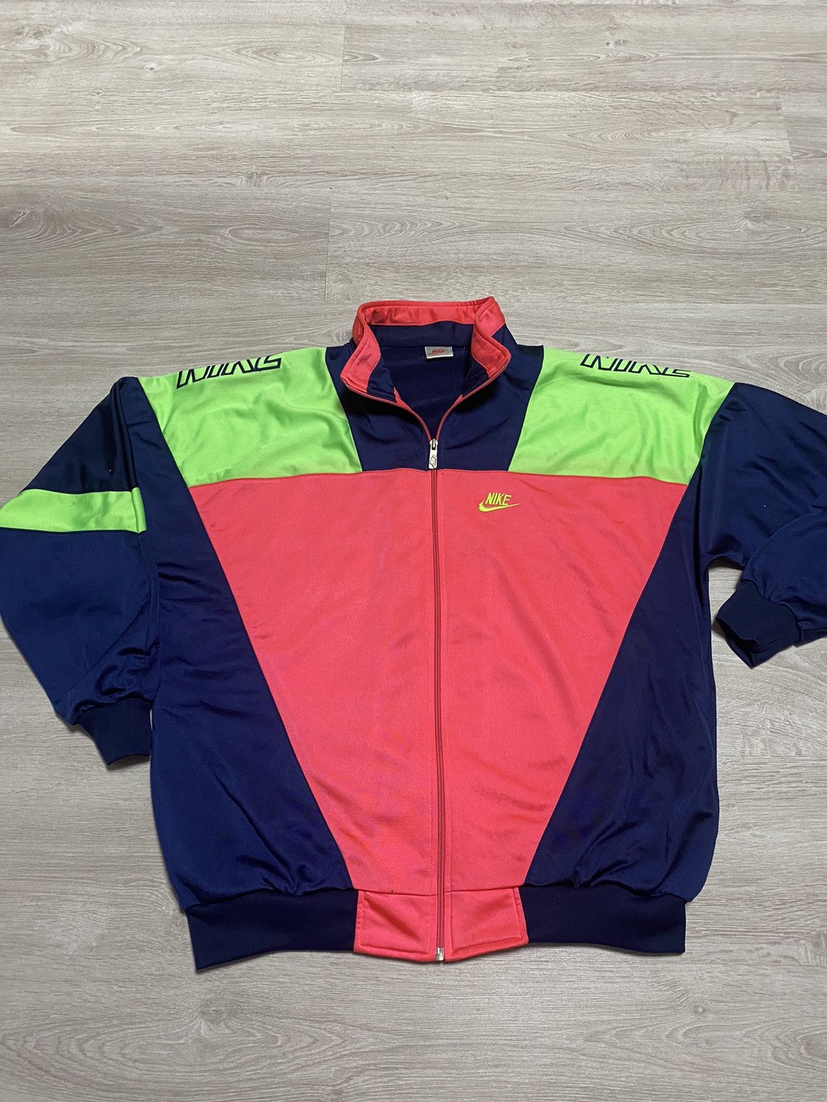 Nike × Streetwear × Vintage Vintage 90s Nike y2k streetwear style 