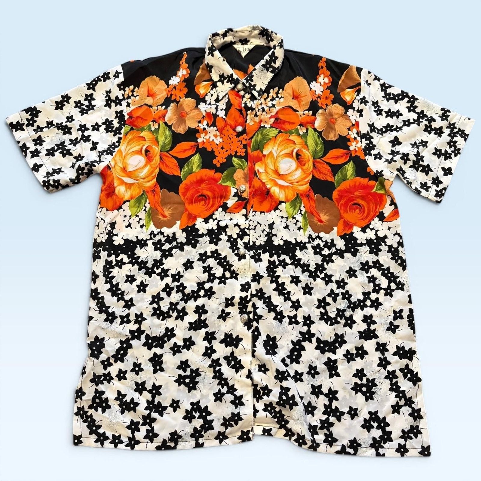 Chloe Chloé Vintage Floral Print Short Sleeve Shirt Women See Meas Size M / US 6-8 / IT 42-44 - 1 Thumbnail