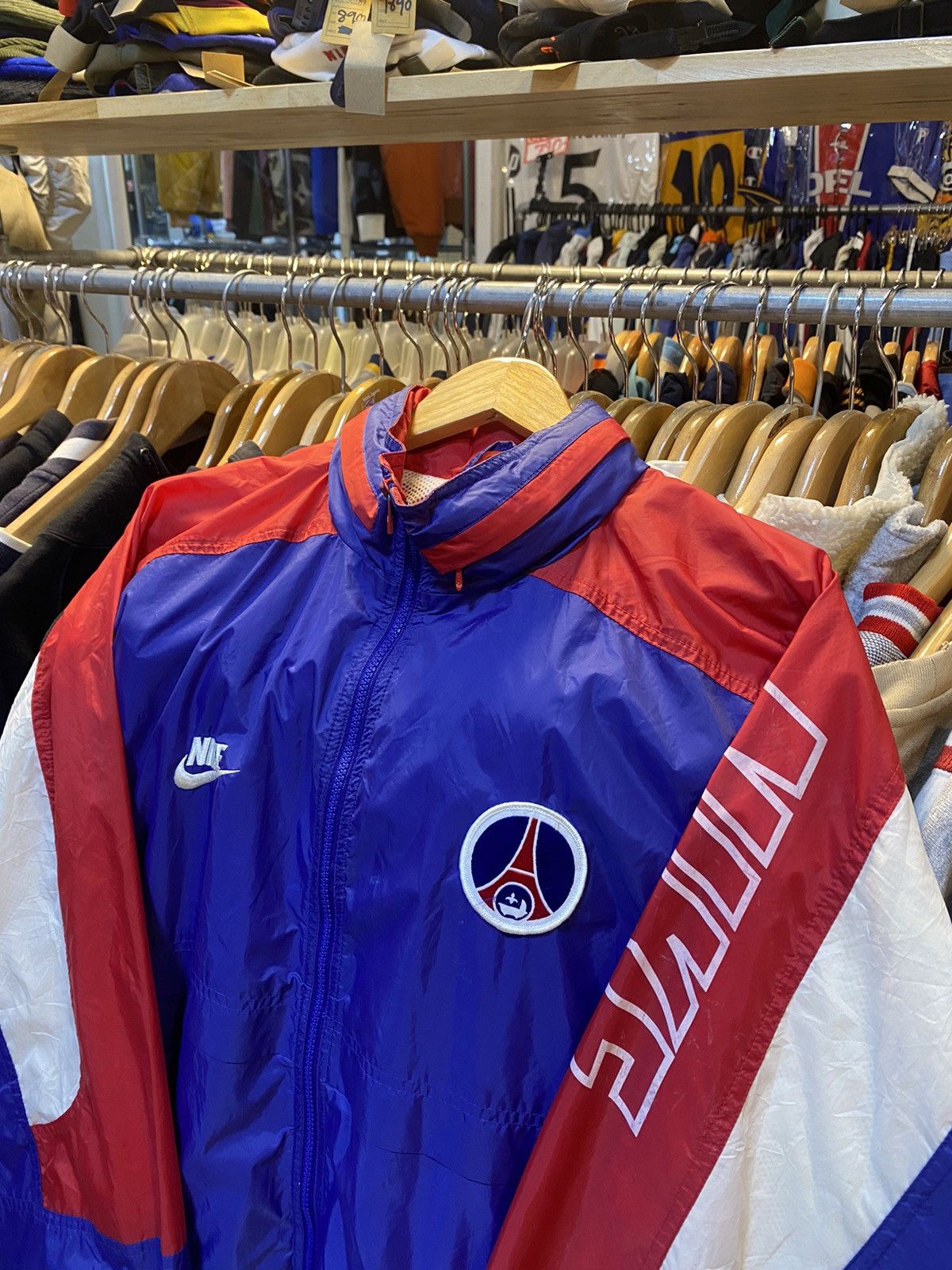 Nike × Vintage Vintage 1995-1996 Paris Saint-Germain FC Track Jacket Size US L / EU 52-54 / 3 - 2 Thumbnail
