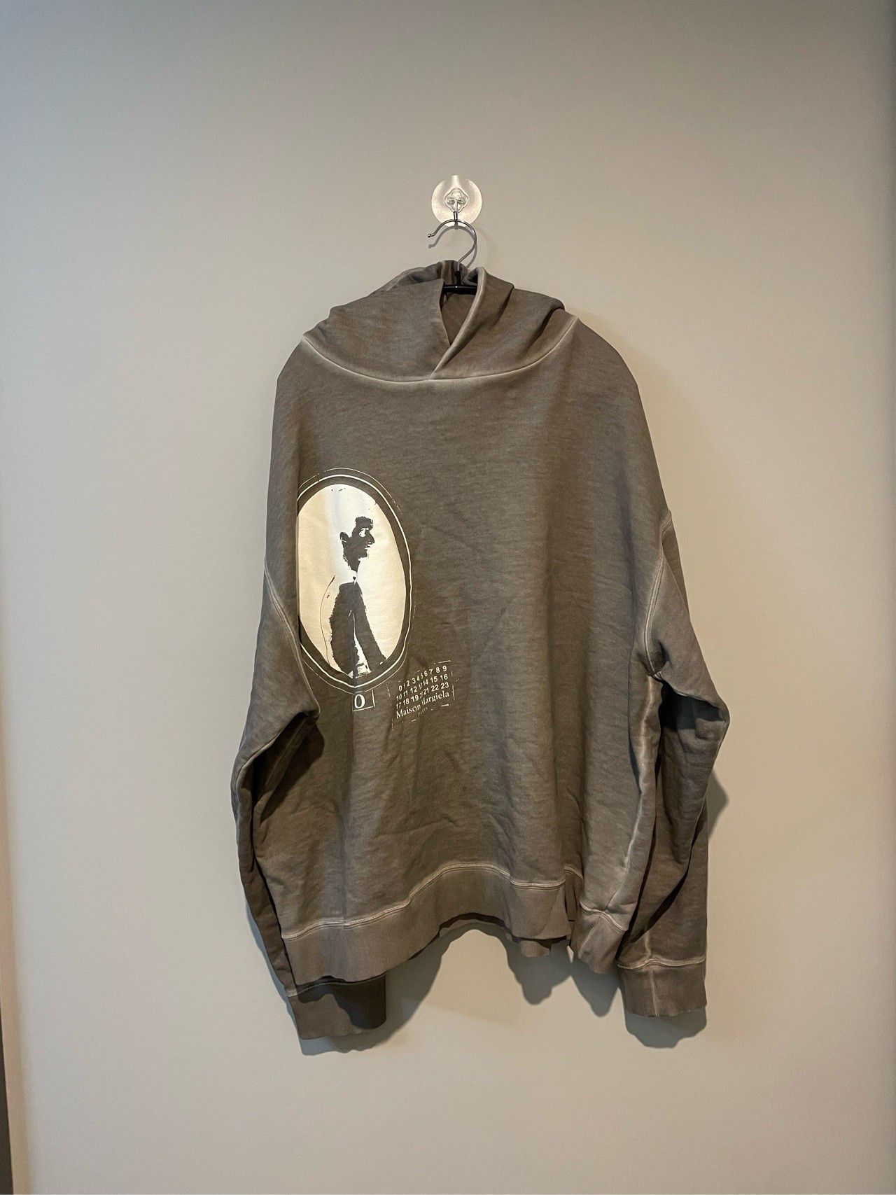 Maison Margiela Maison Margiela Margiela washed gray portrait digital hoodi Size US M / EU 48-50 / 2 - 1 Thumbnail