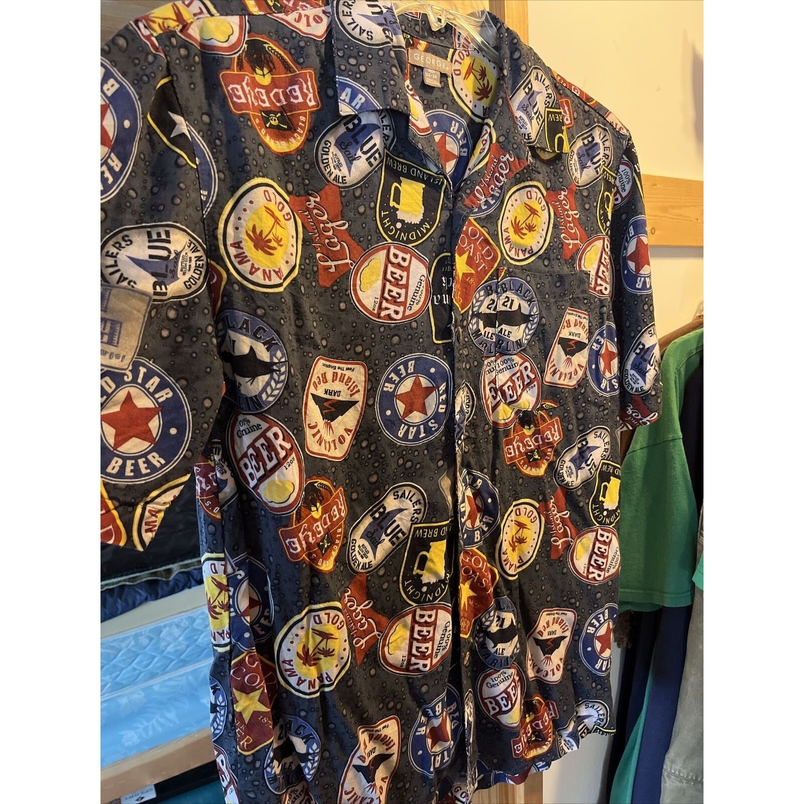 George George Men's Small 34-36 Gray Beer Print SS Rayon Shirt Size US S / EU 44-46 / 1 - 15 Thumbnail