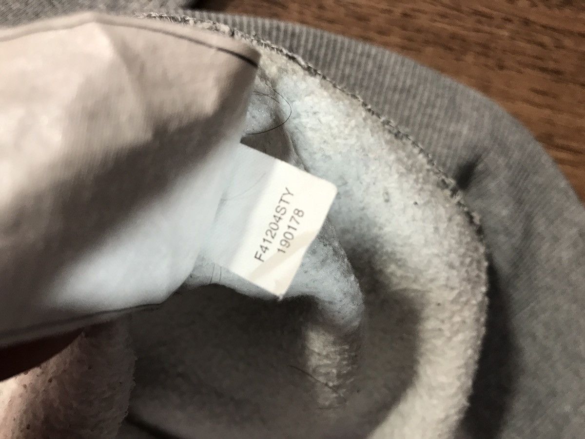Nike × Vintage Nike Vintage Grey Sweatshirt Size L Size US L / EU 52-54 / 3 - 6 Thumbnail
