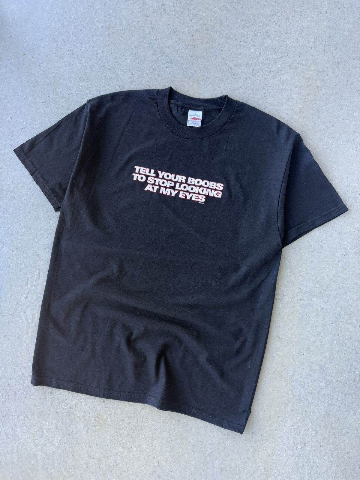 Vintage Vintage 00s Funny Boobs Stop Looking At Me Script T-Shirt Size US XL / EU 56 / 4 - 2 Thumbnail