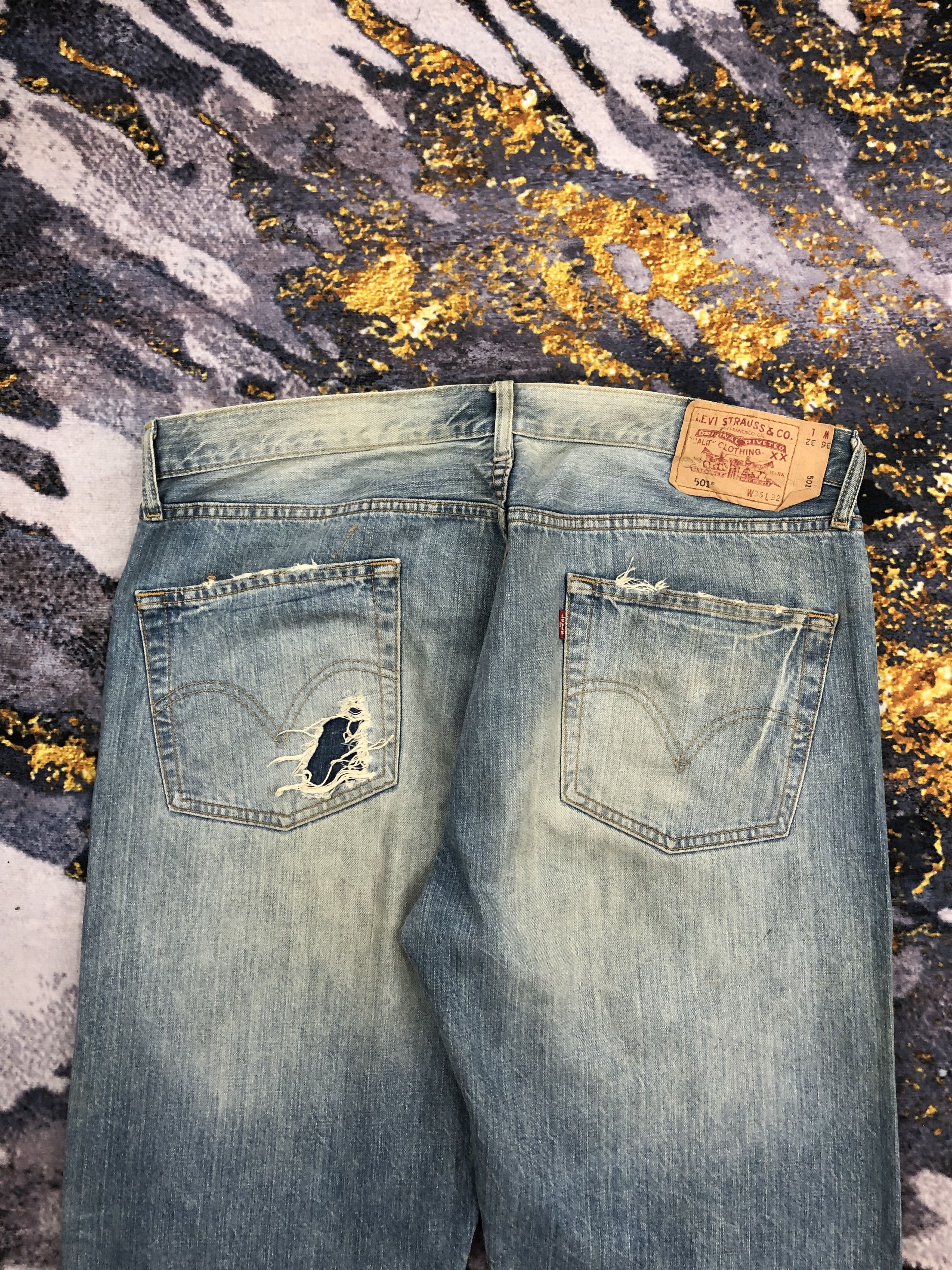 Levi's Vintage Levis 501 Distressed Faded Blue Jeans DPP0071 Size US 38 / EU 54 - 4 Thumbnail